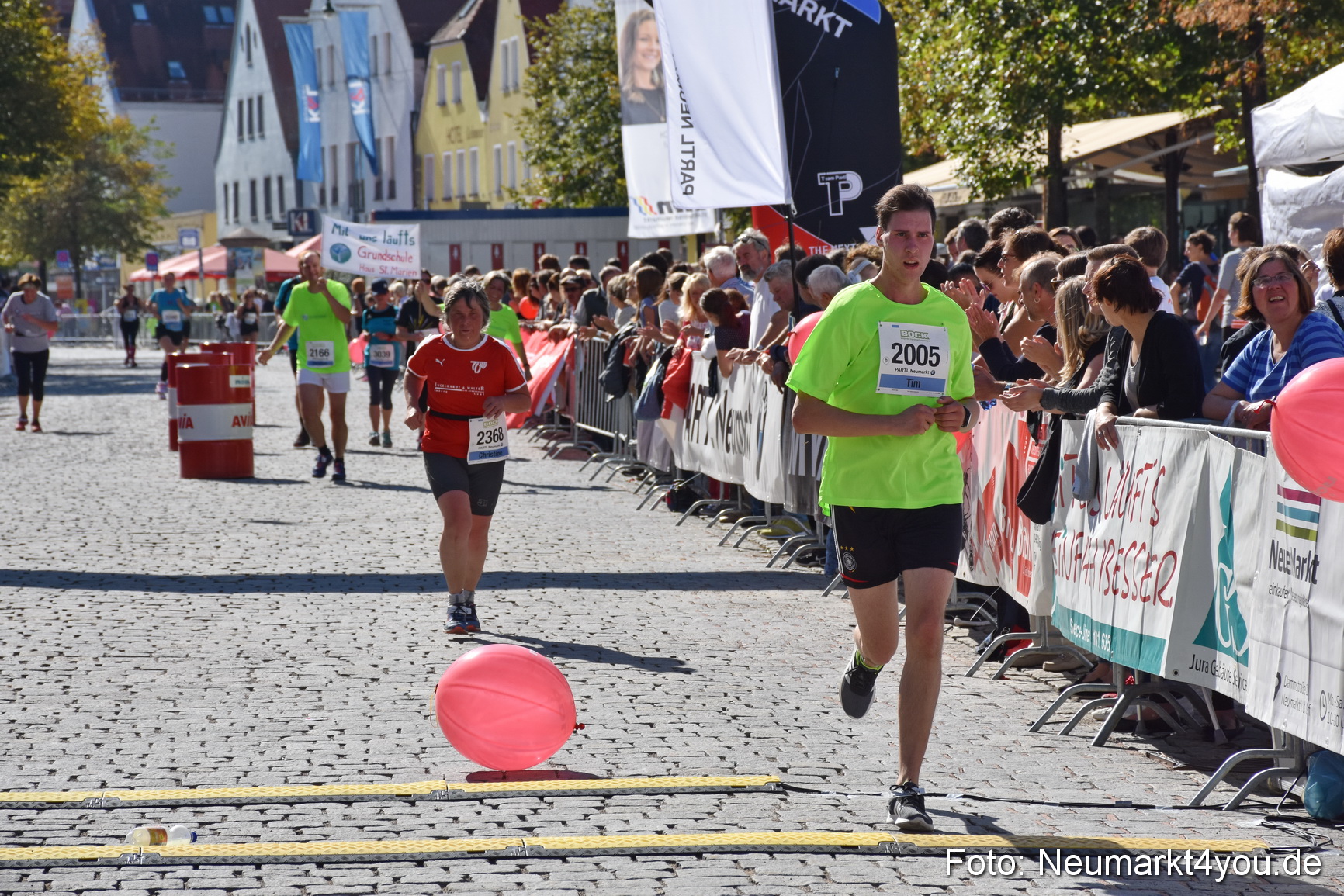 Zieleinlauf Stadtlauf Neumarkt 2018 0669