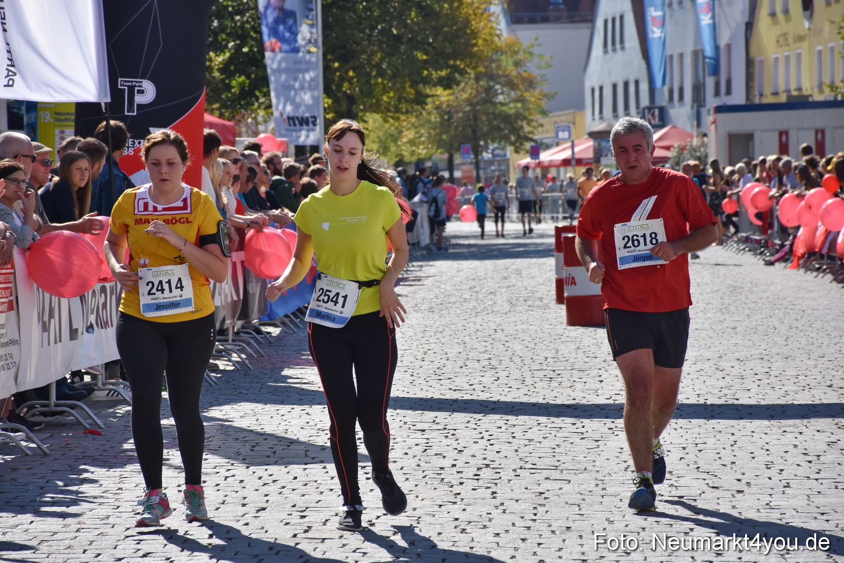 Zieleinlauf Stadtlauf Neumarkt 2018 0673
