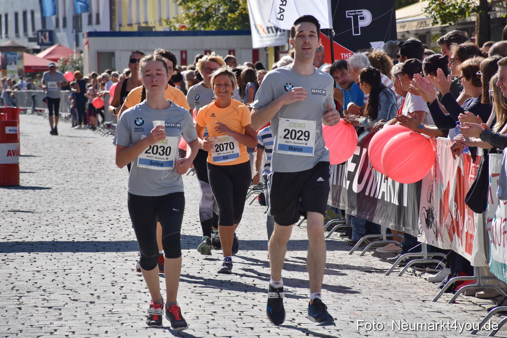 Zieleinlauf Stadtlauf Neumarkt 2018 0676