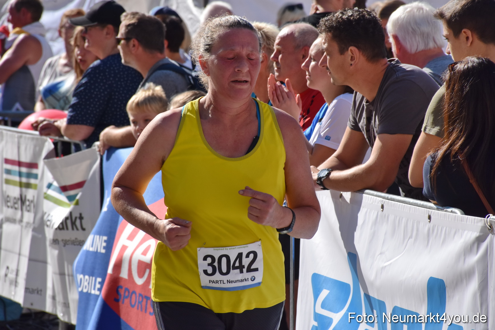 Zieleinlauf Stadtlauf Neumarkt 2018 0681