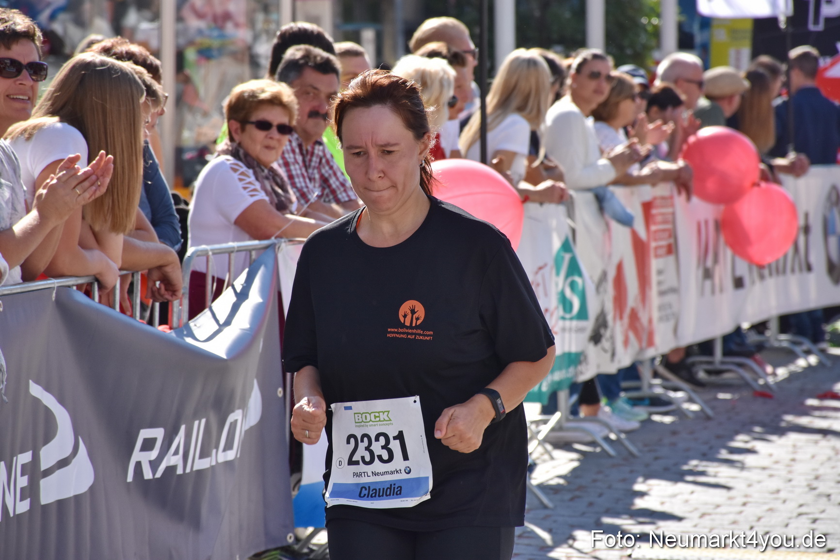 Zieleinlauf Stadtlauf Neumarkt 2018 0686