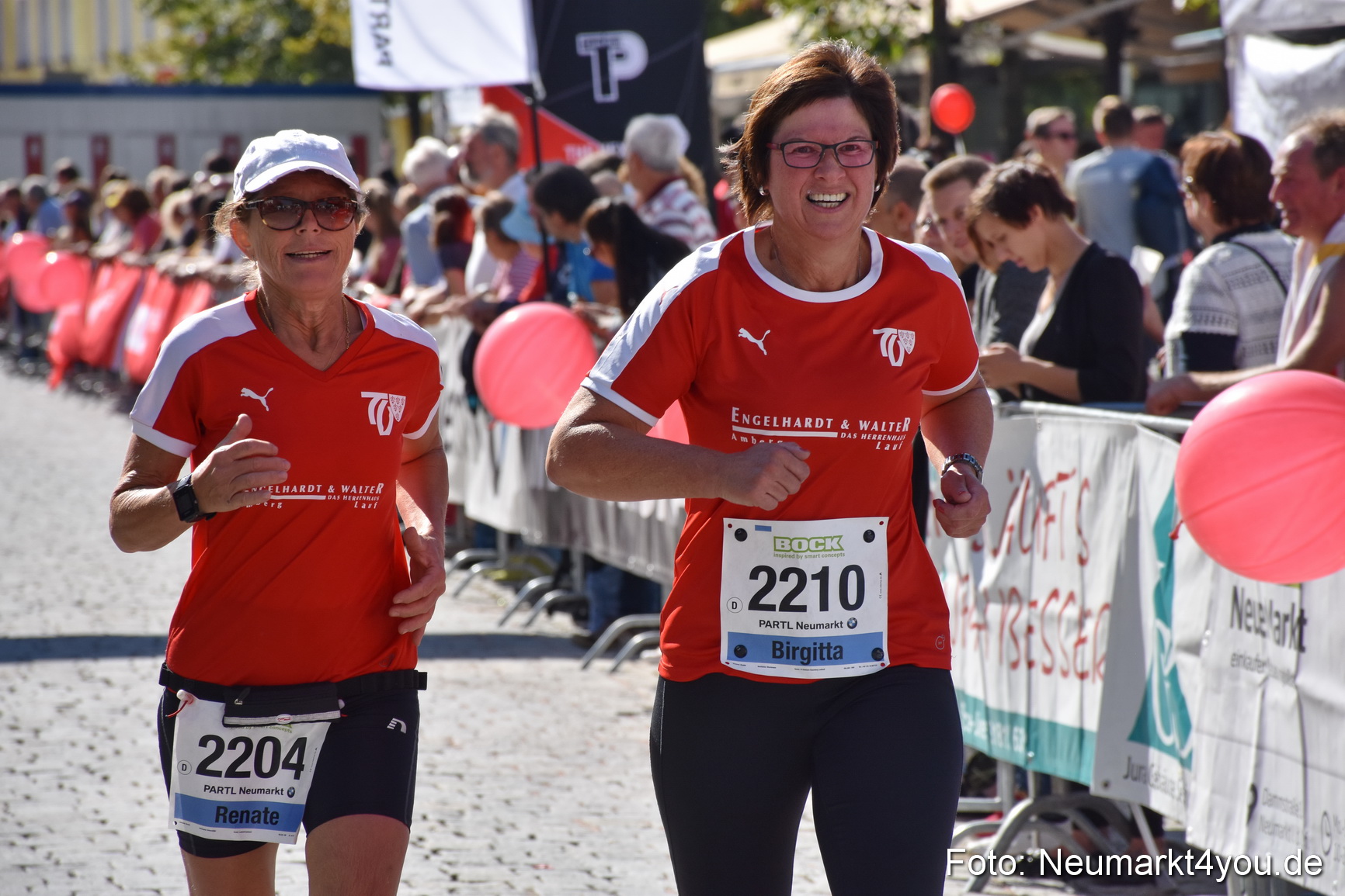Zieleinlauf Stadtlauf Neumarkt 2018 0687
