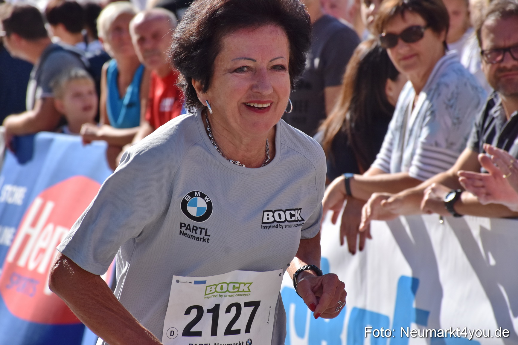 Zieleinlauf Stadtlauf Neumarkt 2018 0689