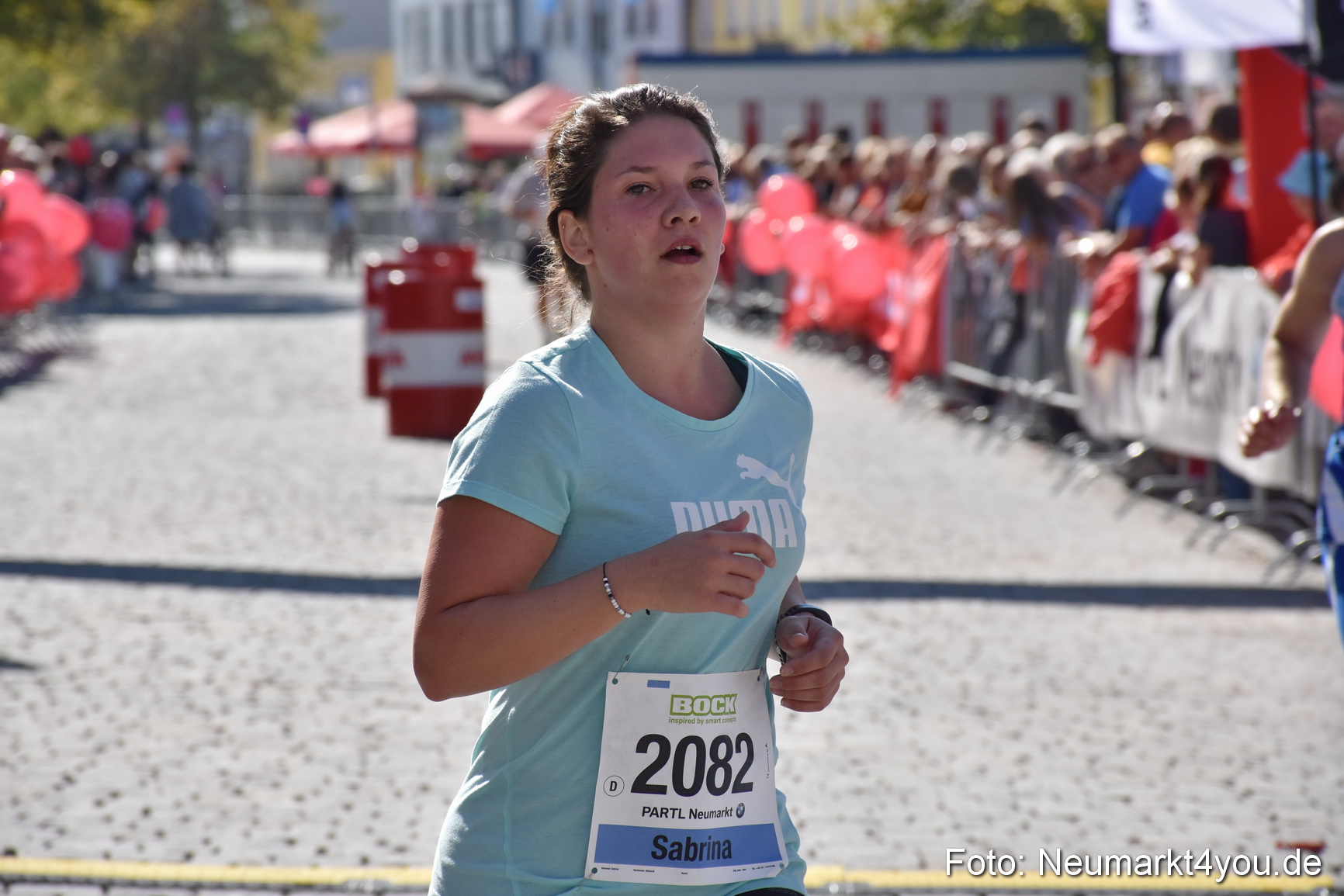 Zieleinlauf Stadtlauf Neumarkt 2018 0701