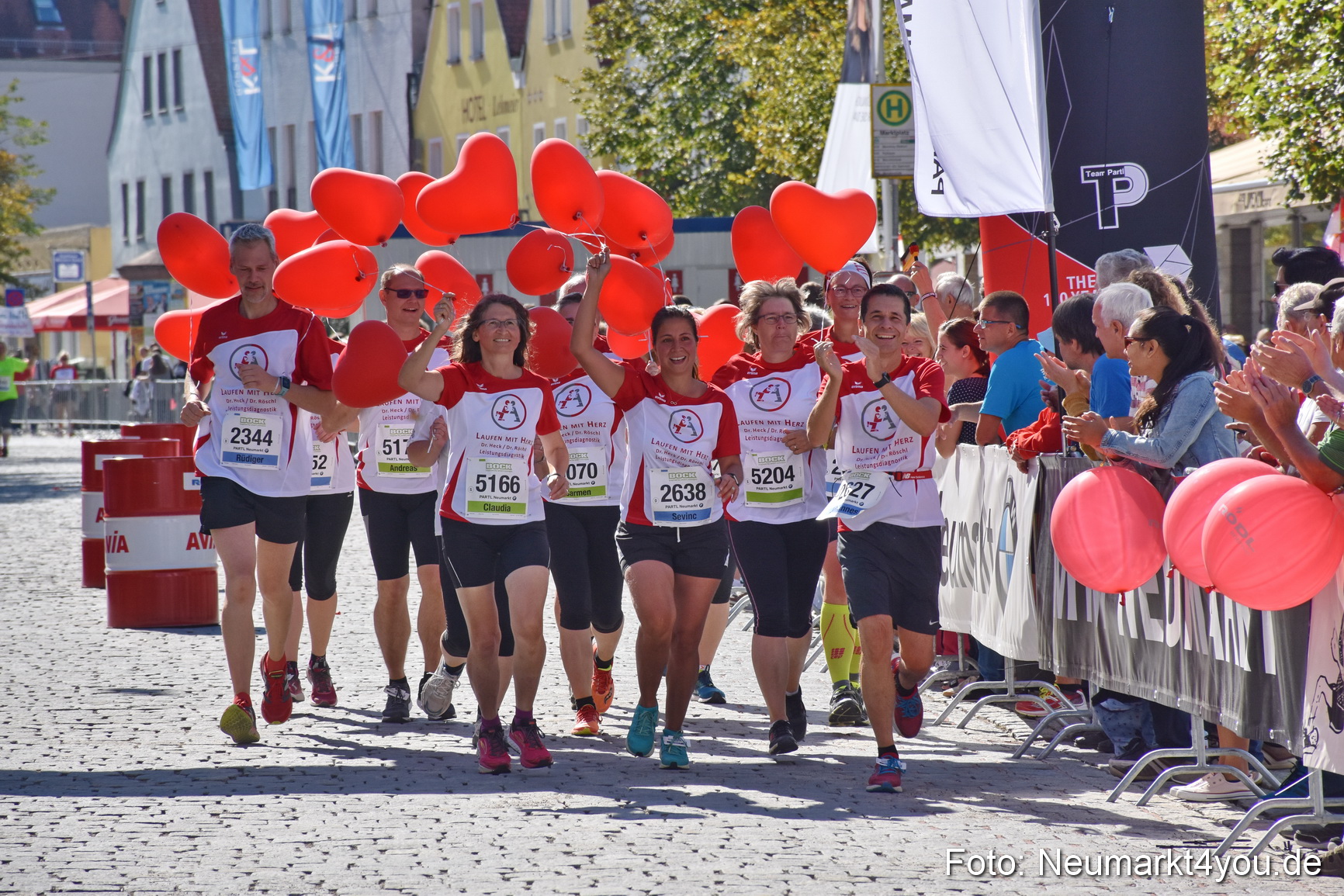 Zieleinlauf Stadtlauf Neumarkt 2018 0705