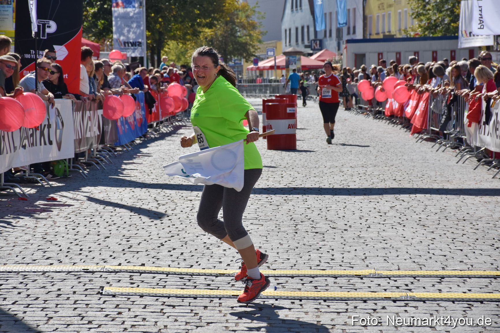 Zieleinlauf Stadtlauf Neumarkt 2018 0709