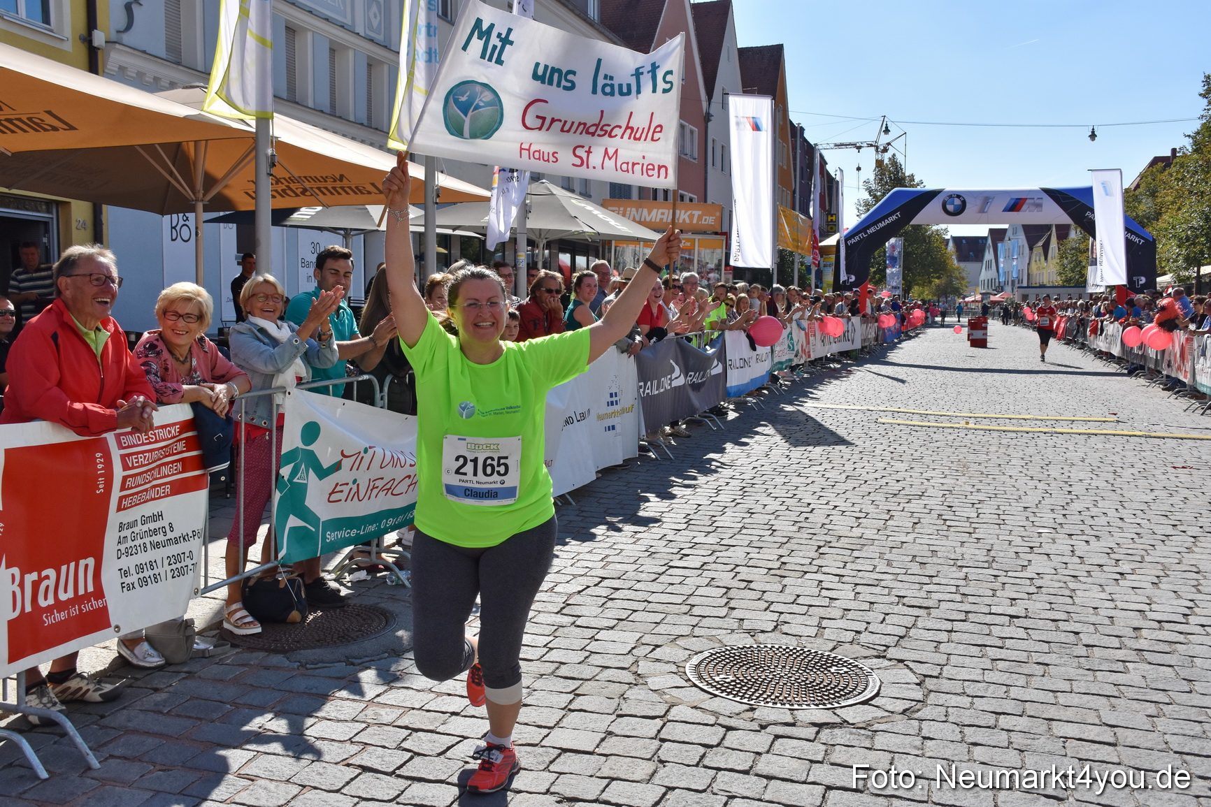 Zieleinlauf Stadtlauf Neumarkt 2018 0711