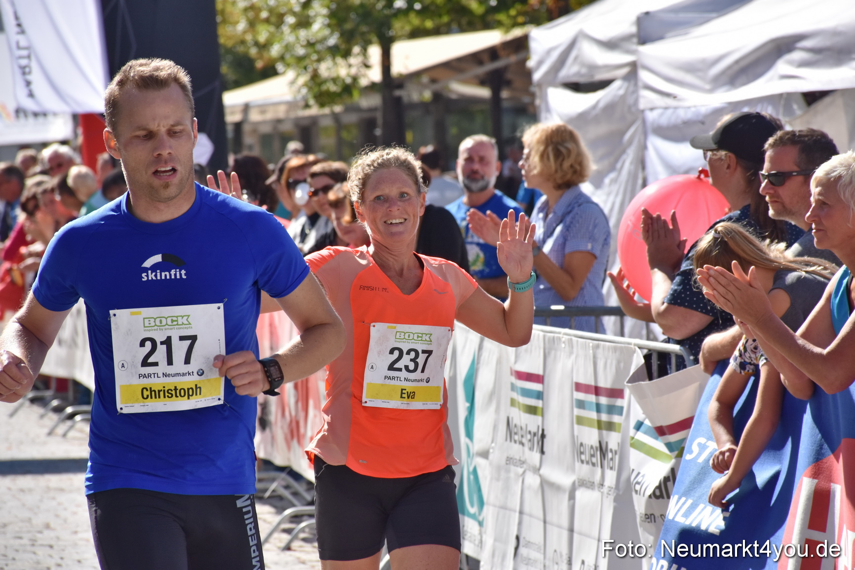 Zieleinlauf Stadtlauf Neumarkt 2018 0720
