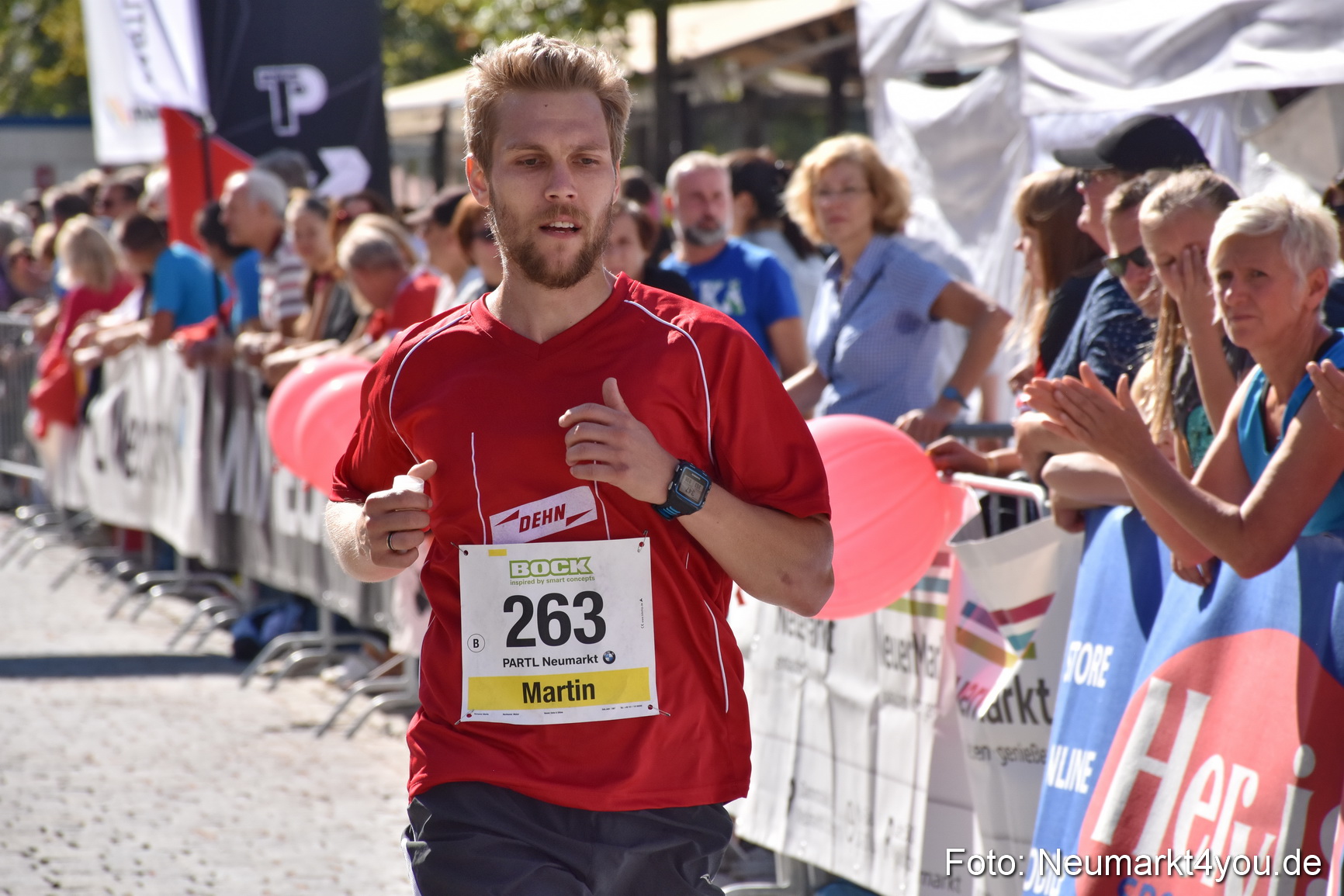 Zieleinlauf Stadtlauf Neumarkt 2018 0722