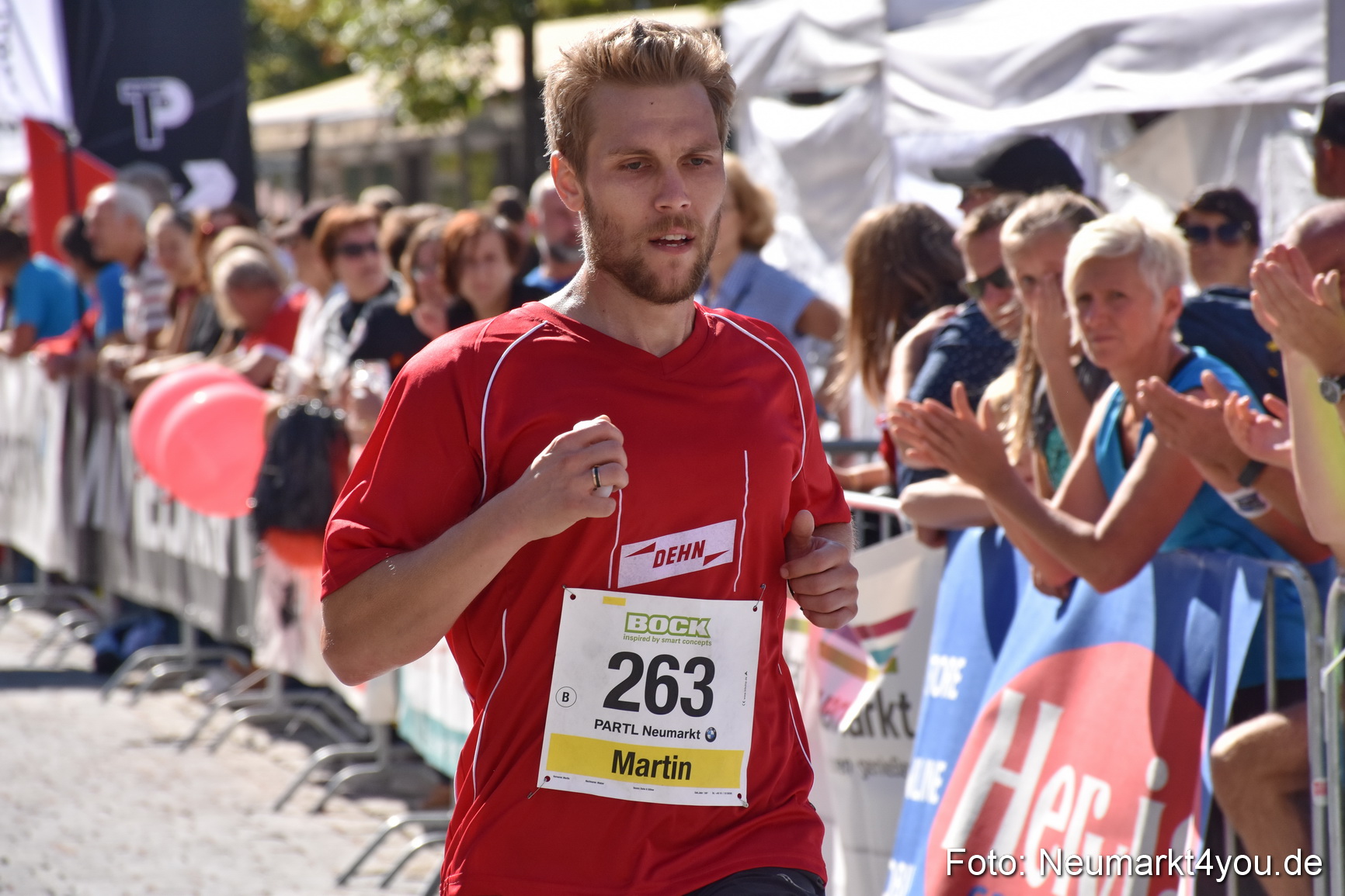 Zieleinlauf Stadtlauf Neumarkt 2018 0723