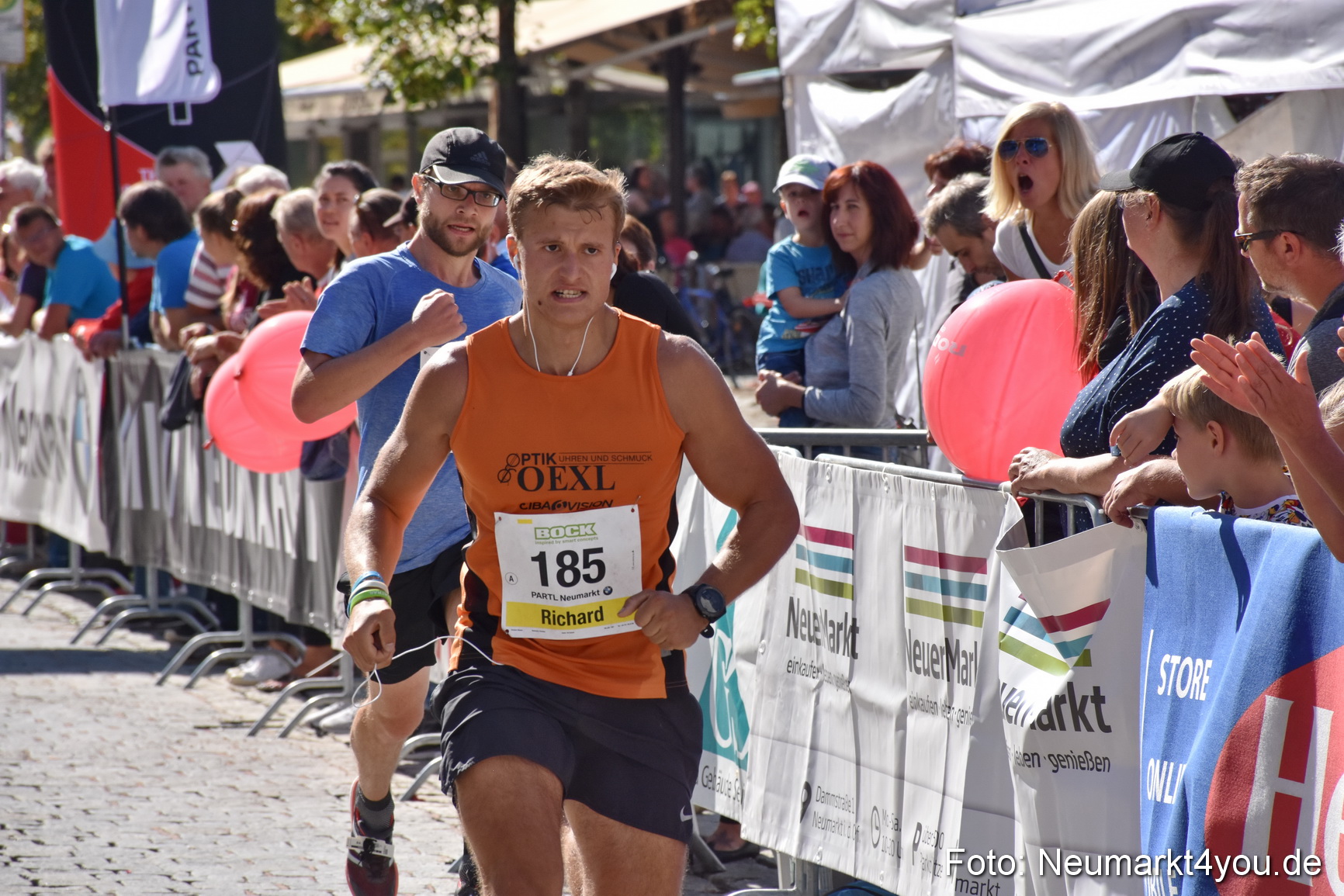 Zieleinlauf Stadtlauf Neumarkt 2018 0726