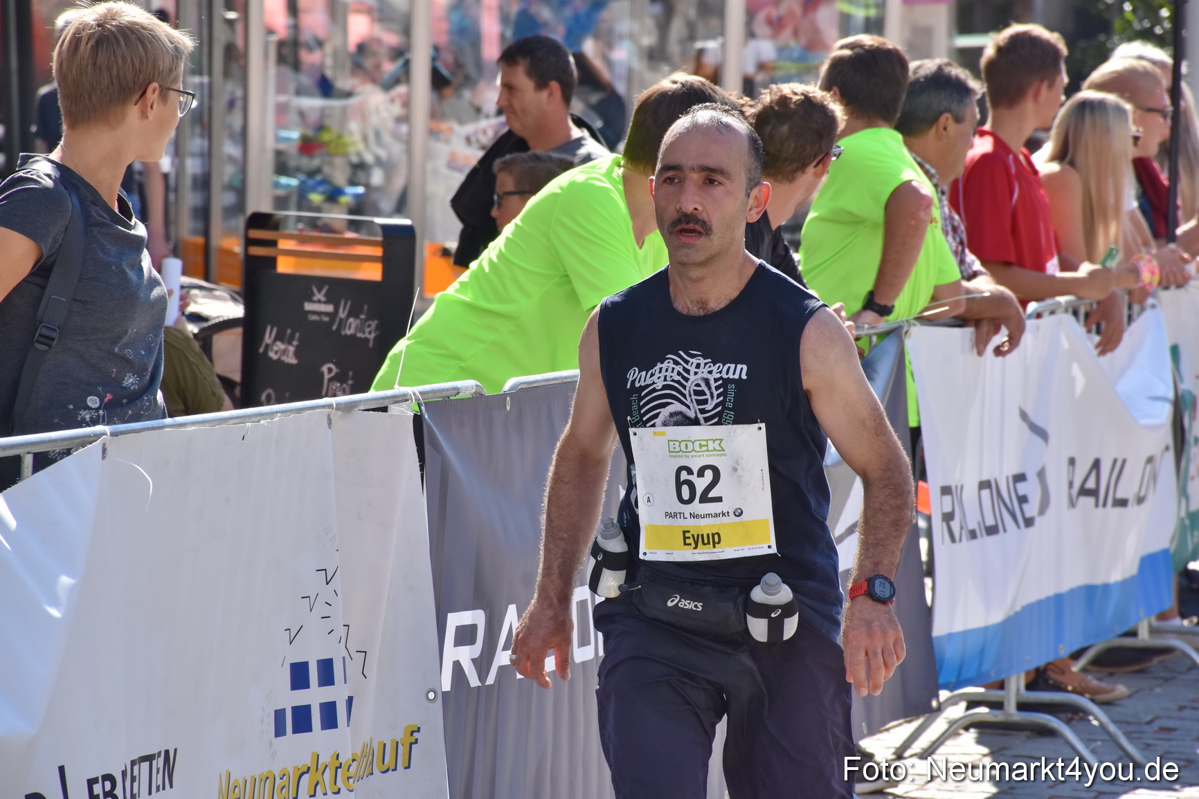 Zieleinlauf Stadtlauf Neumarkt 2018 0756