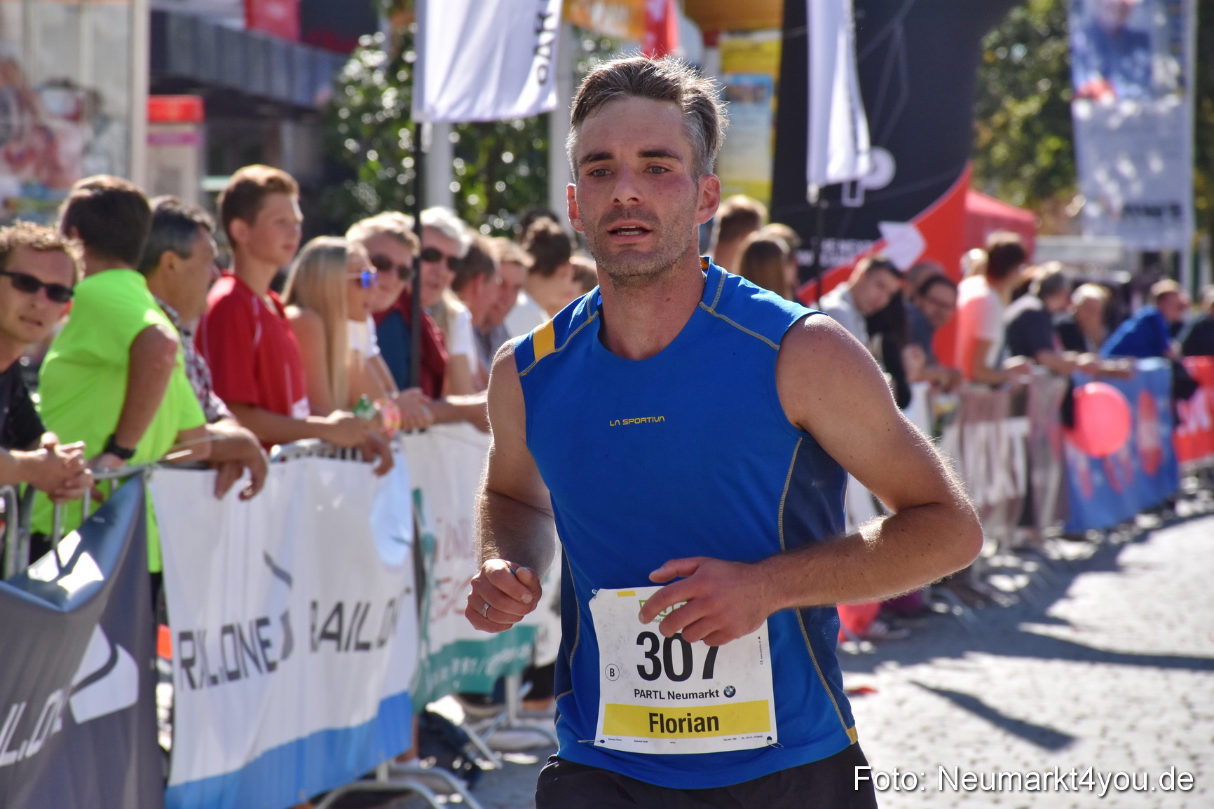 Zieleinlauf Stadtlauf Neumarkt 2018 0757