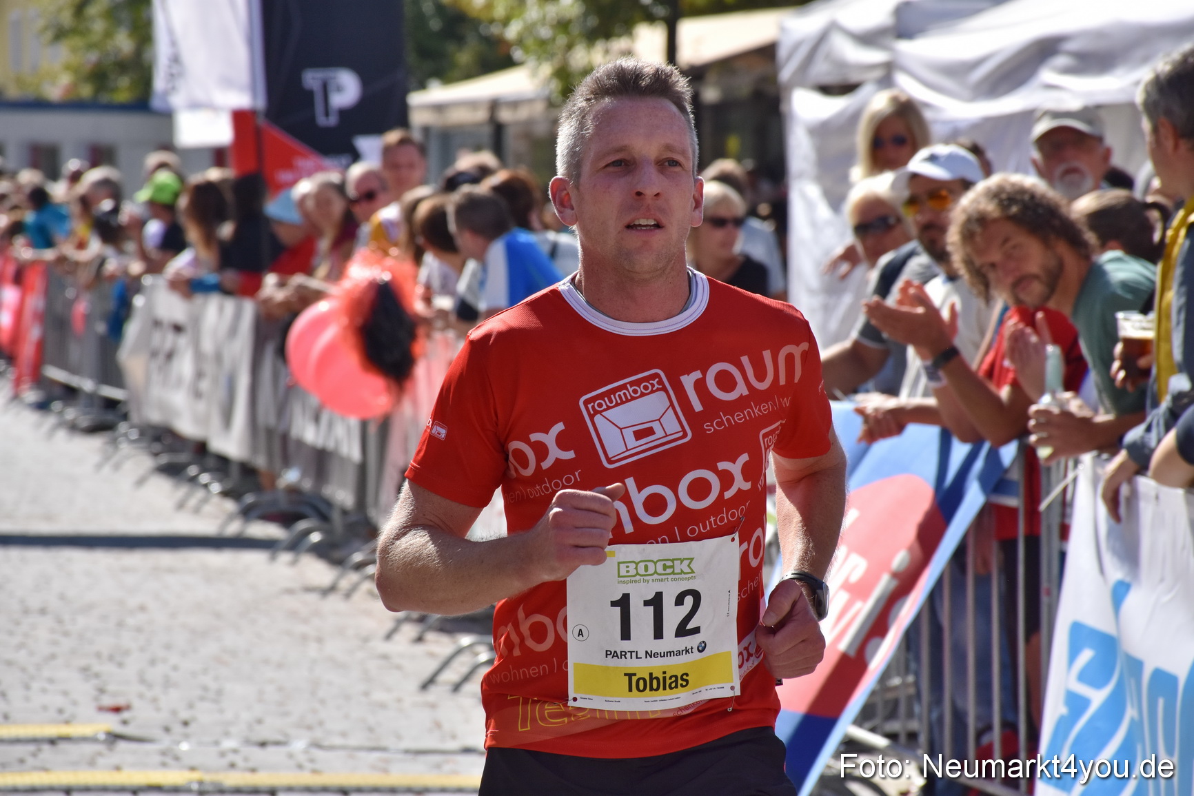 Zieleinlauf Stadtlauf Neumarkt 2018 0767
