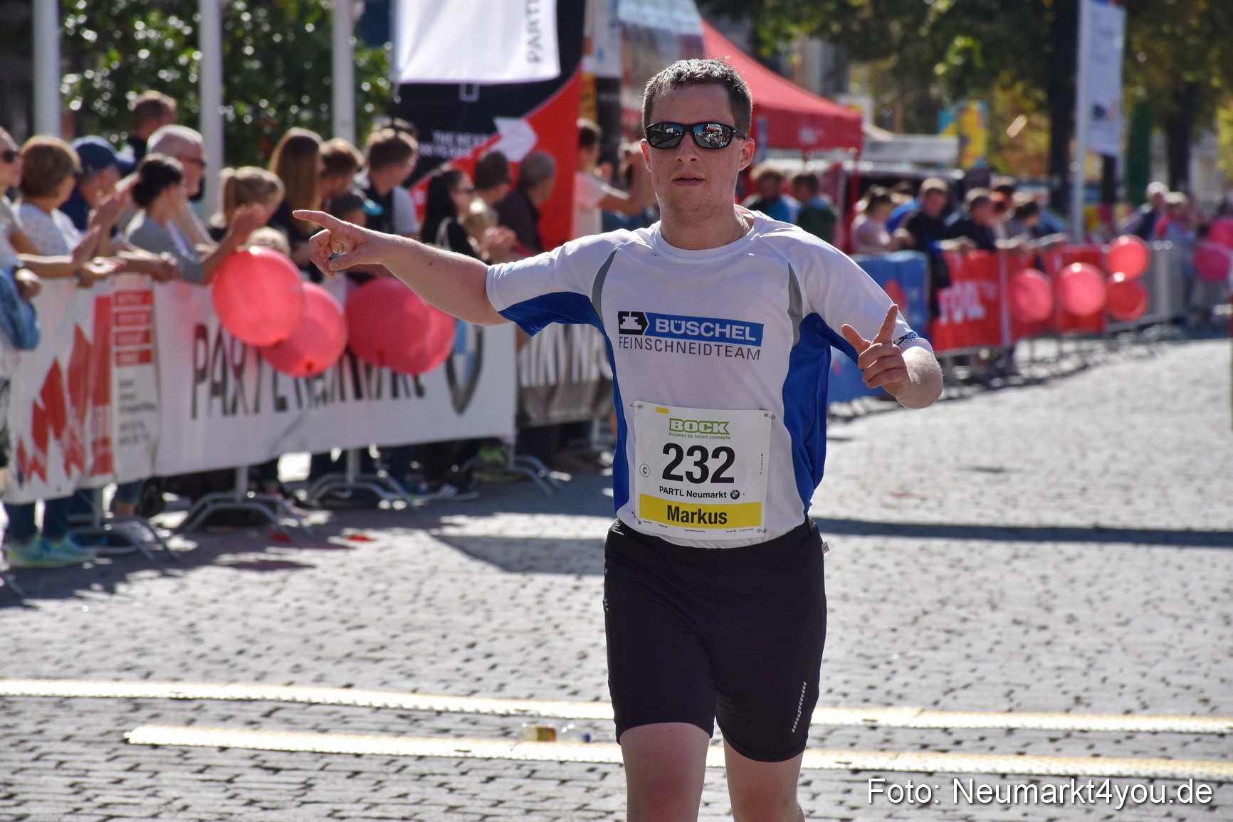 Zieleinlauf Stadtlauf Neumarkt 2018 0770