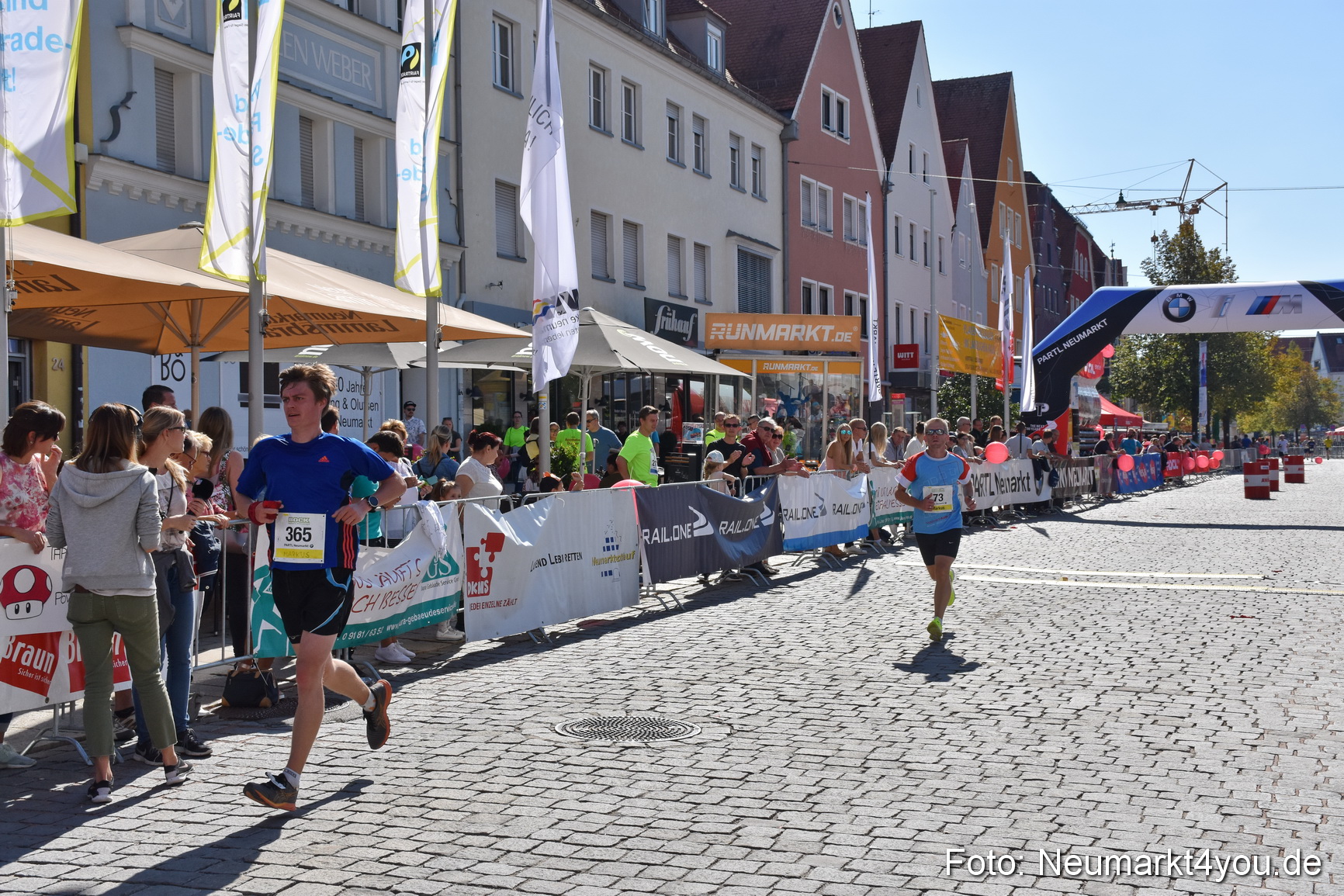 Zieleinlauf Stadtlauf Neumarkt 2018 0781