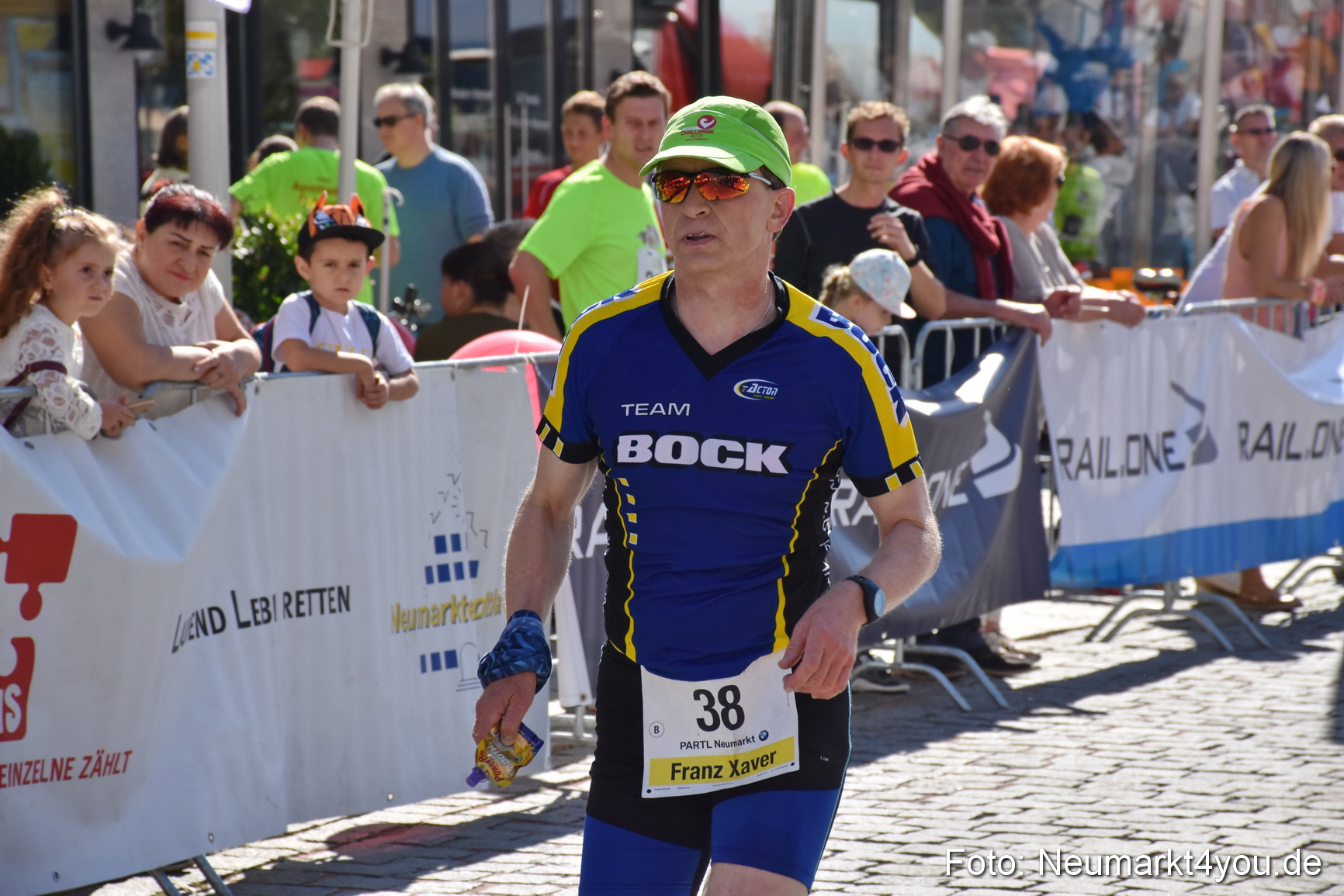 Zieleinlauf Stadtlauf Neumarkt 2018 0783