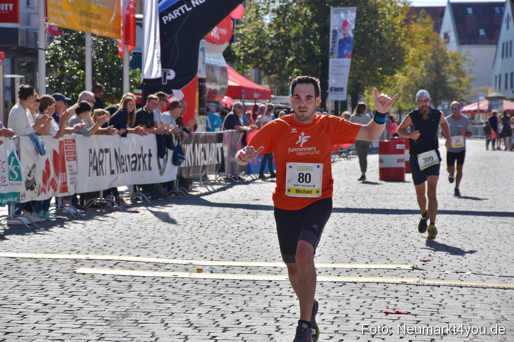 Zieleinlauf Stadtlauf Neumarkt 2018 0792