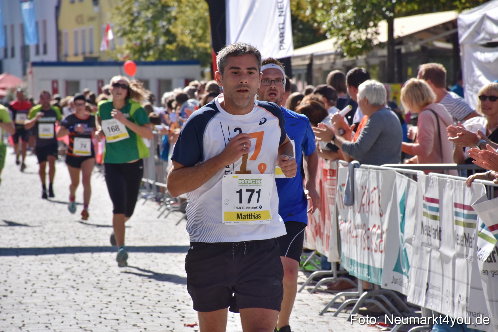 Zieleinlauf Stadtlauf Neumarkt 2018 0797