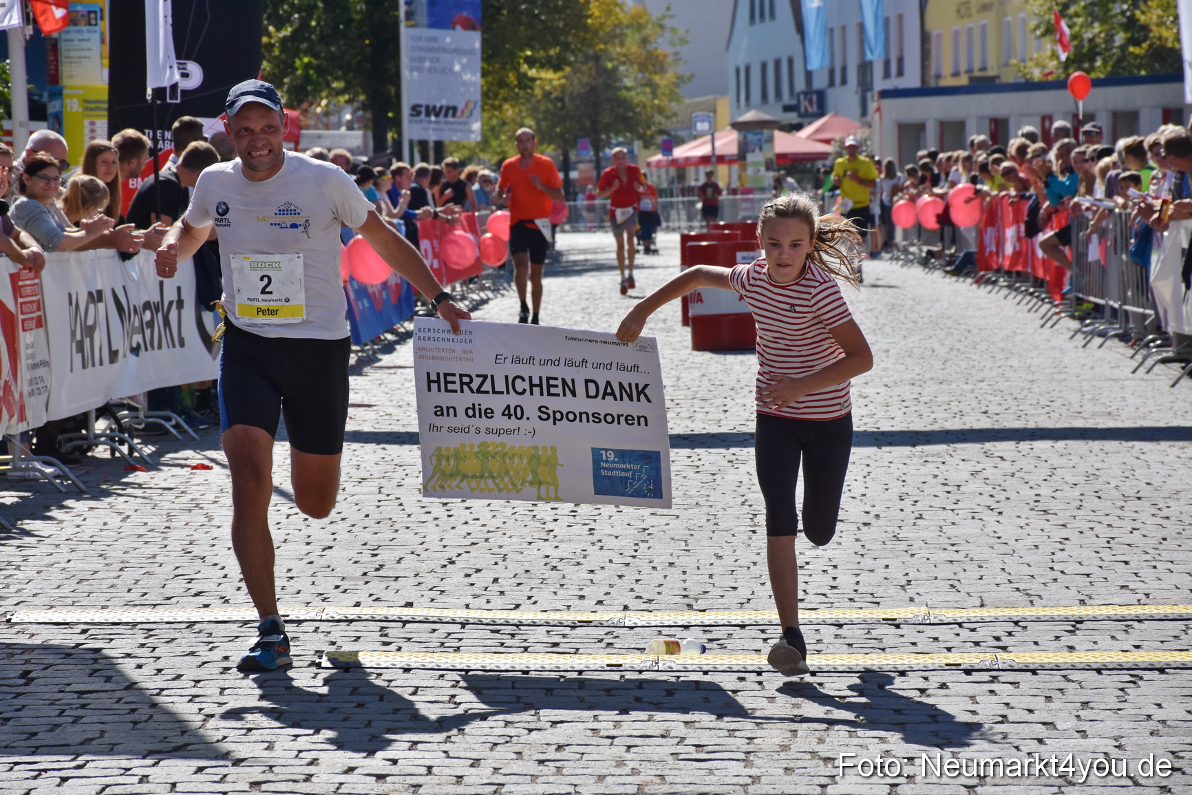 Zieleinlauf Stadtlauf Neumarkt 2018 0820