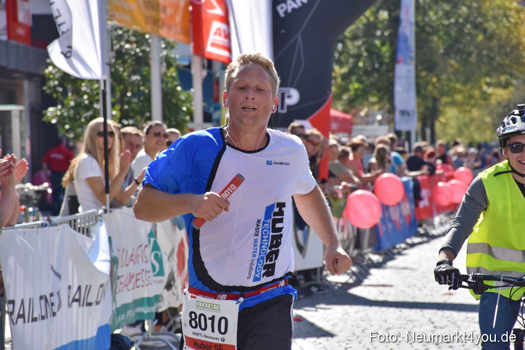 Zieleinlauf Stadtlauf Neumarkt 2018 0830