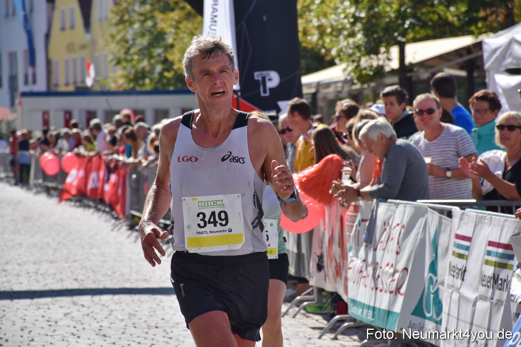 Zieleinlauf Stadtlauf Neumarkt 2018 0834