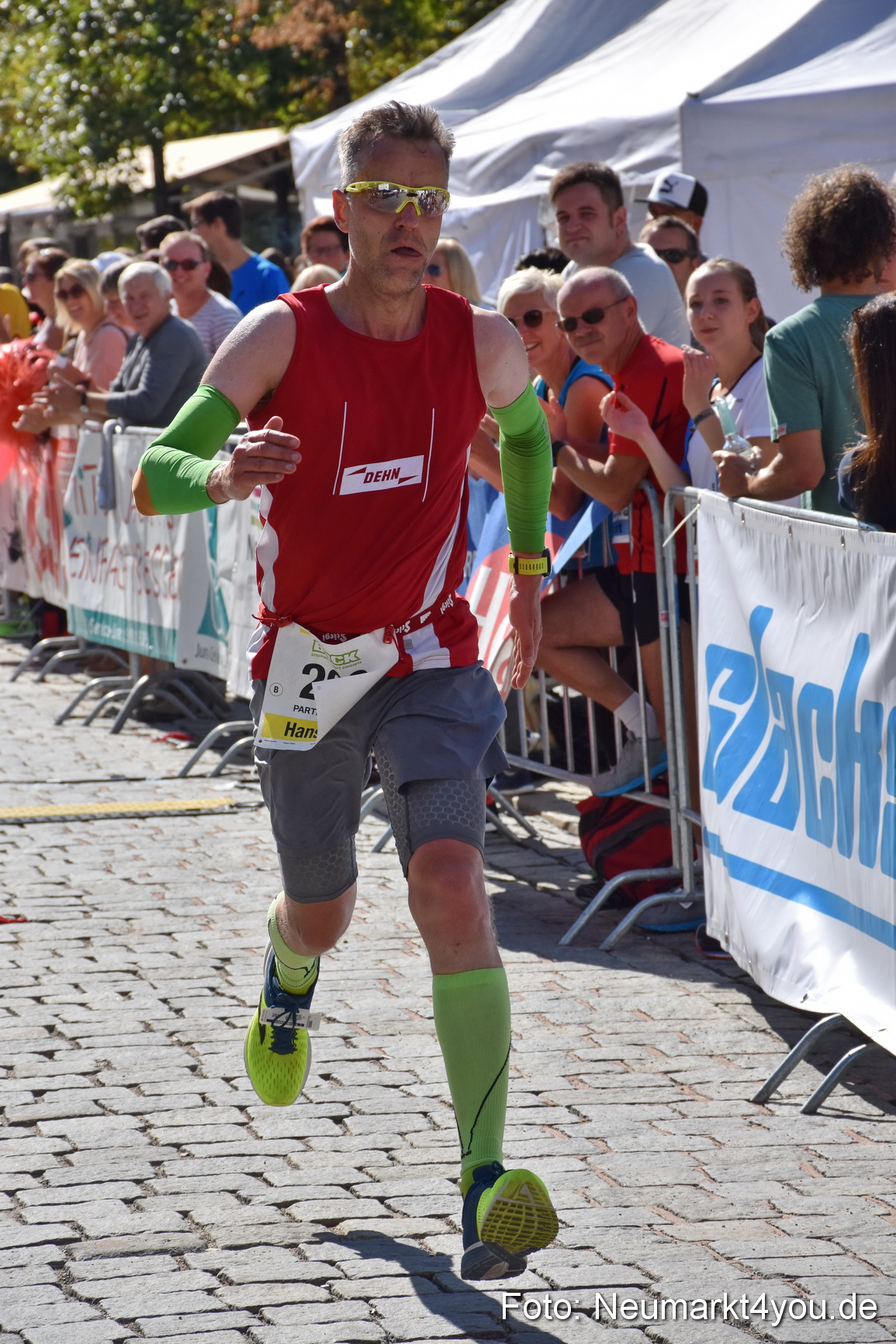 Zieleinlauf Stadtlauf Neumarkt 2018 0835