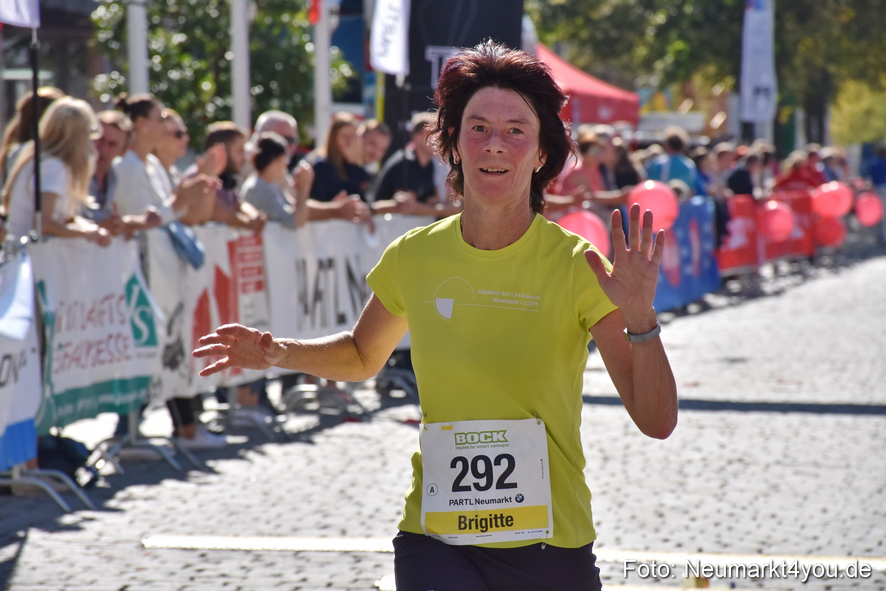Zieleinlauf Stadtlauf Neumarkt 2018 0841