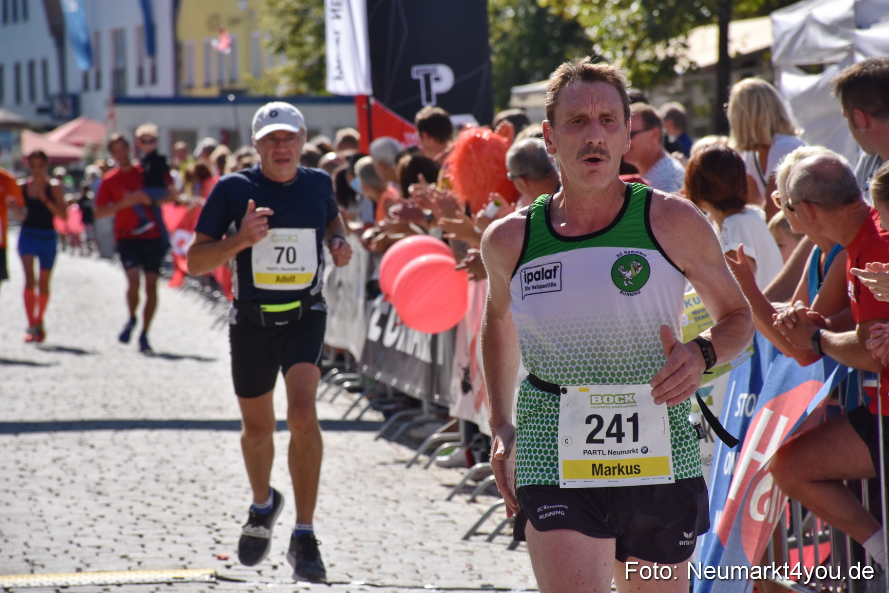Zieleinlauf Stadtlauf Neumarkt 2018 0851