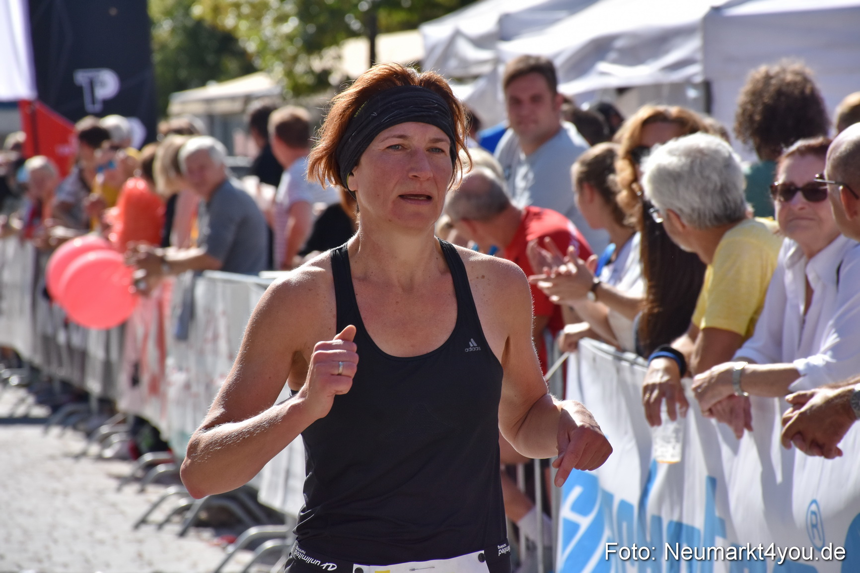 Zieleinlauf Stadtlauf Neumarkt 2018 0865