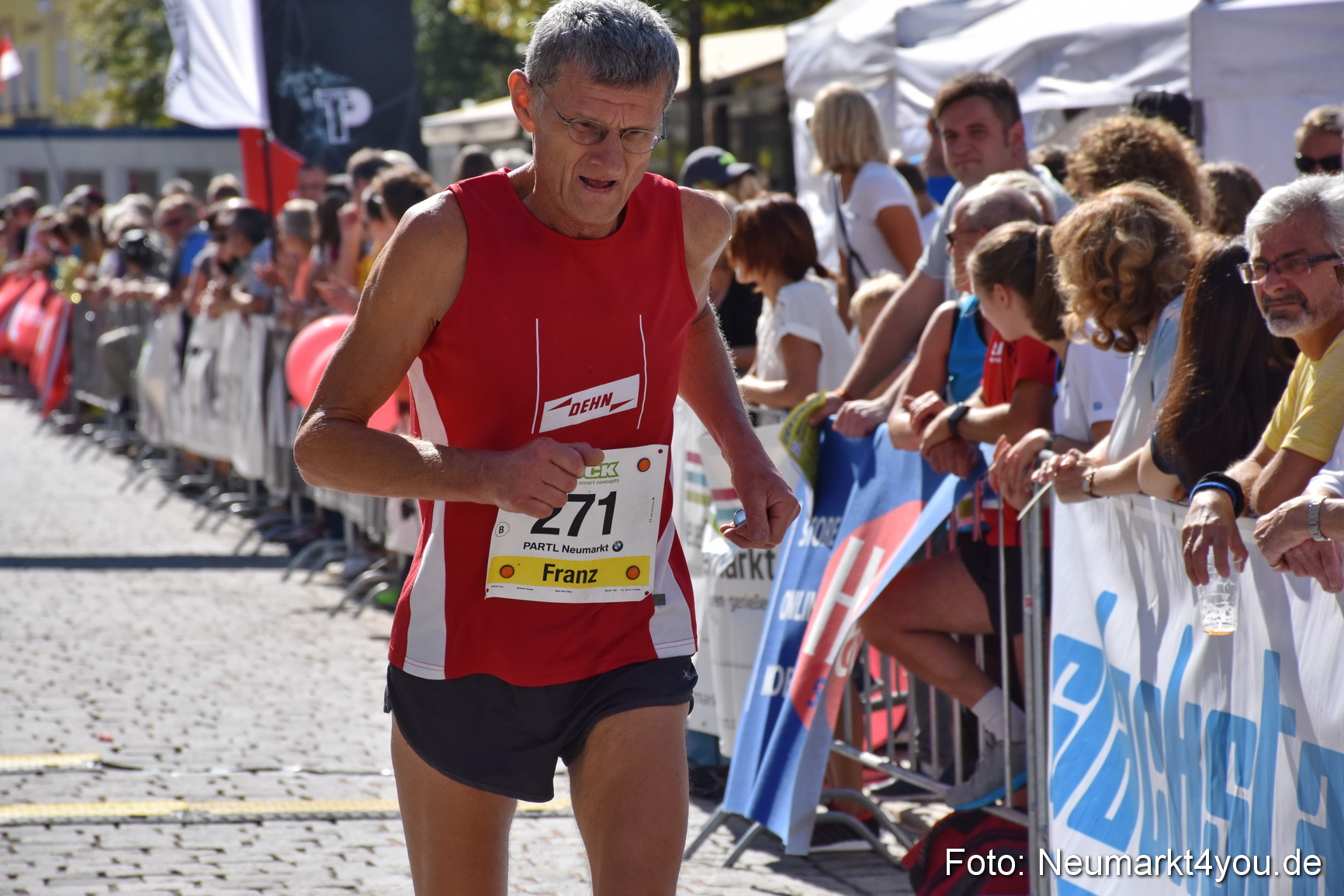 Zieleinlauf Stadtlauf Neumarkt 2018 0869