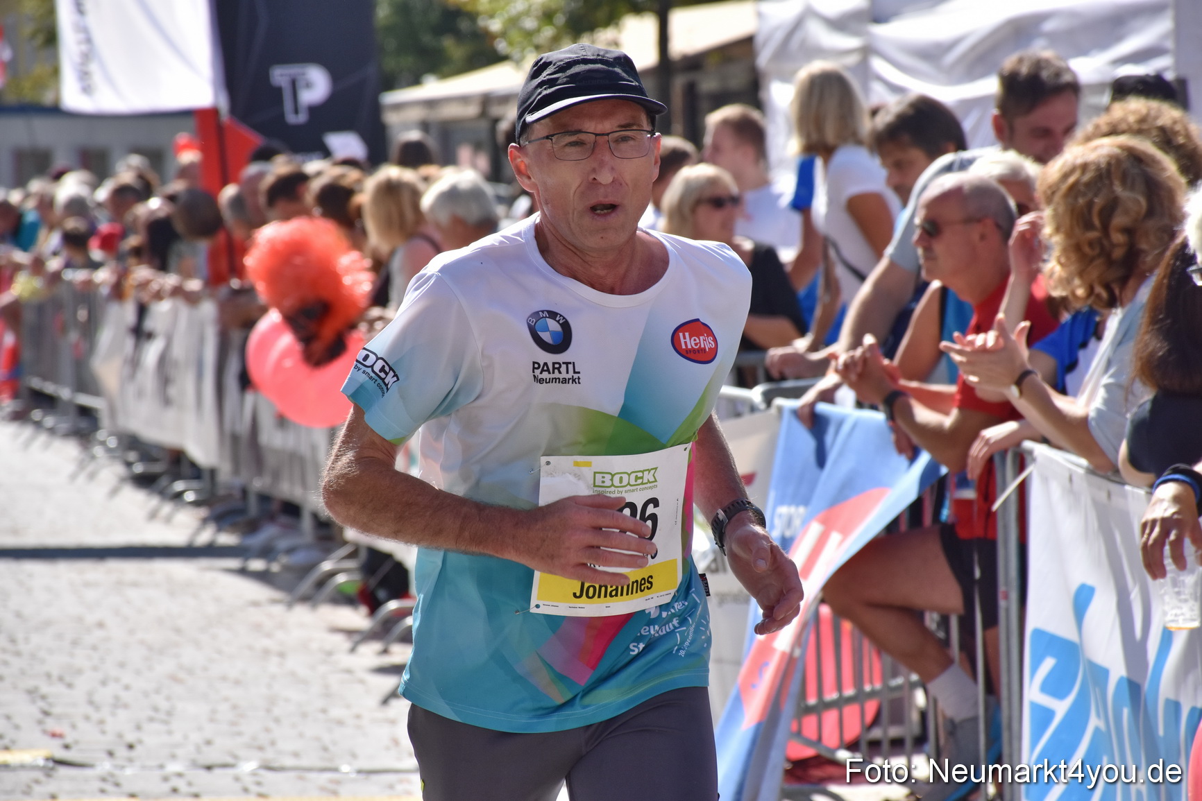 Zieleinlauf Stadtlauf Neumarkt 2018 0889