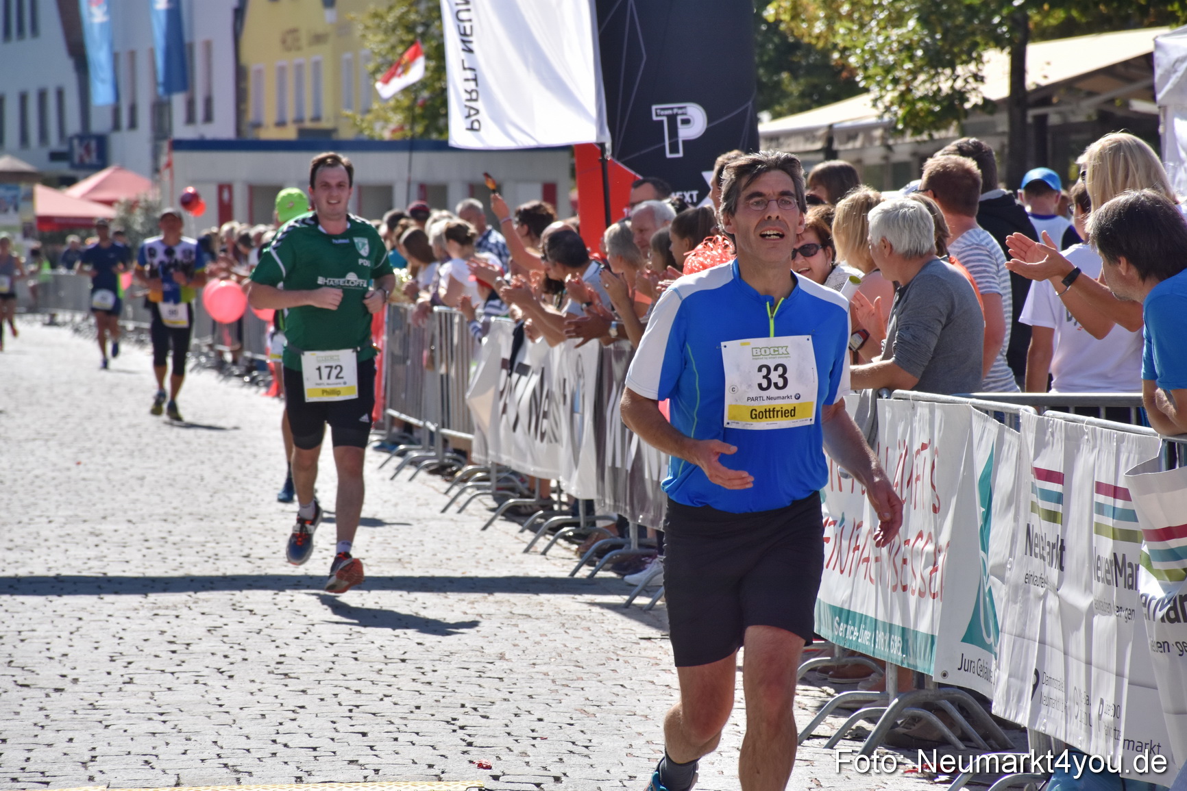 Zieleinlauf Stadtlauf Neumarkt 2018 0891