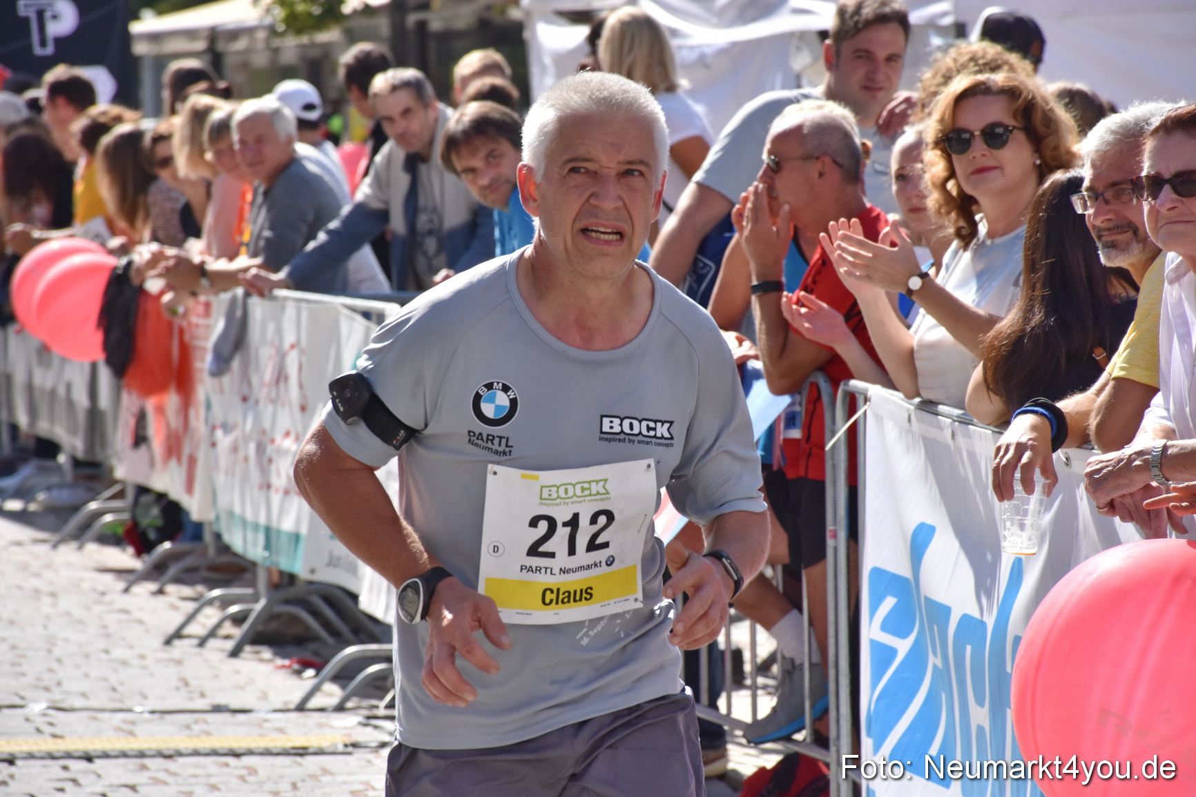 Zieleinlauf Stadtlauf Neumarkt 2018 0897