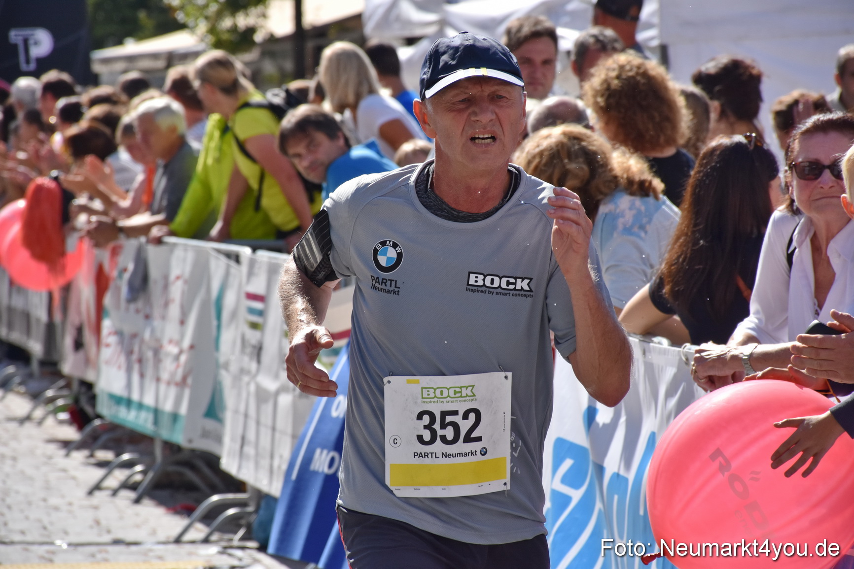 Zieleinlauf Stadtlauf Neumarkt 2018 0910