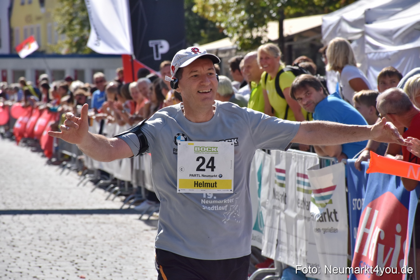 Zieleinlauf Stadtlauf Neumarkt 2018 0914