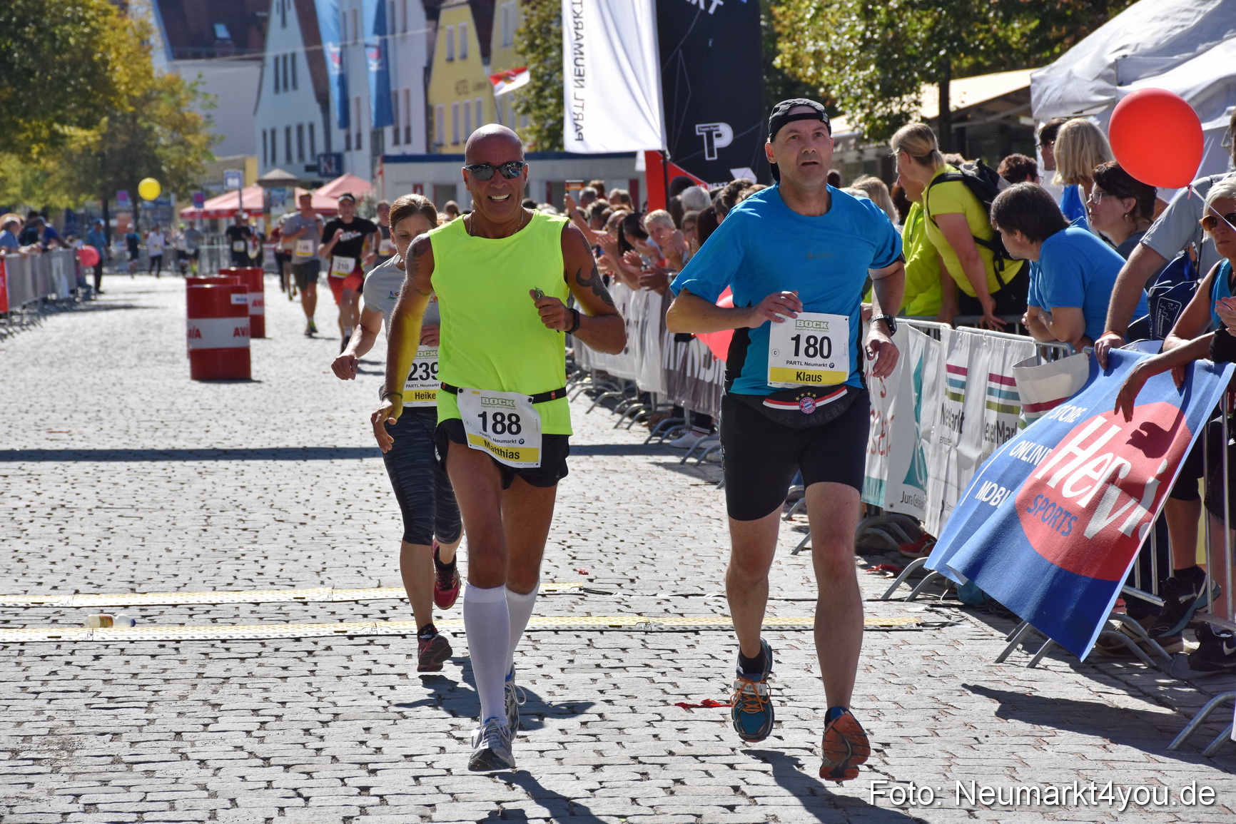 Zieleinlauf Stadtlauf Neumarkt 2018 0920