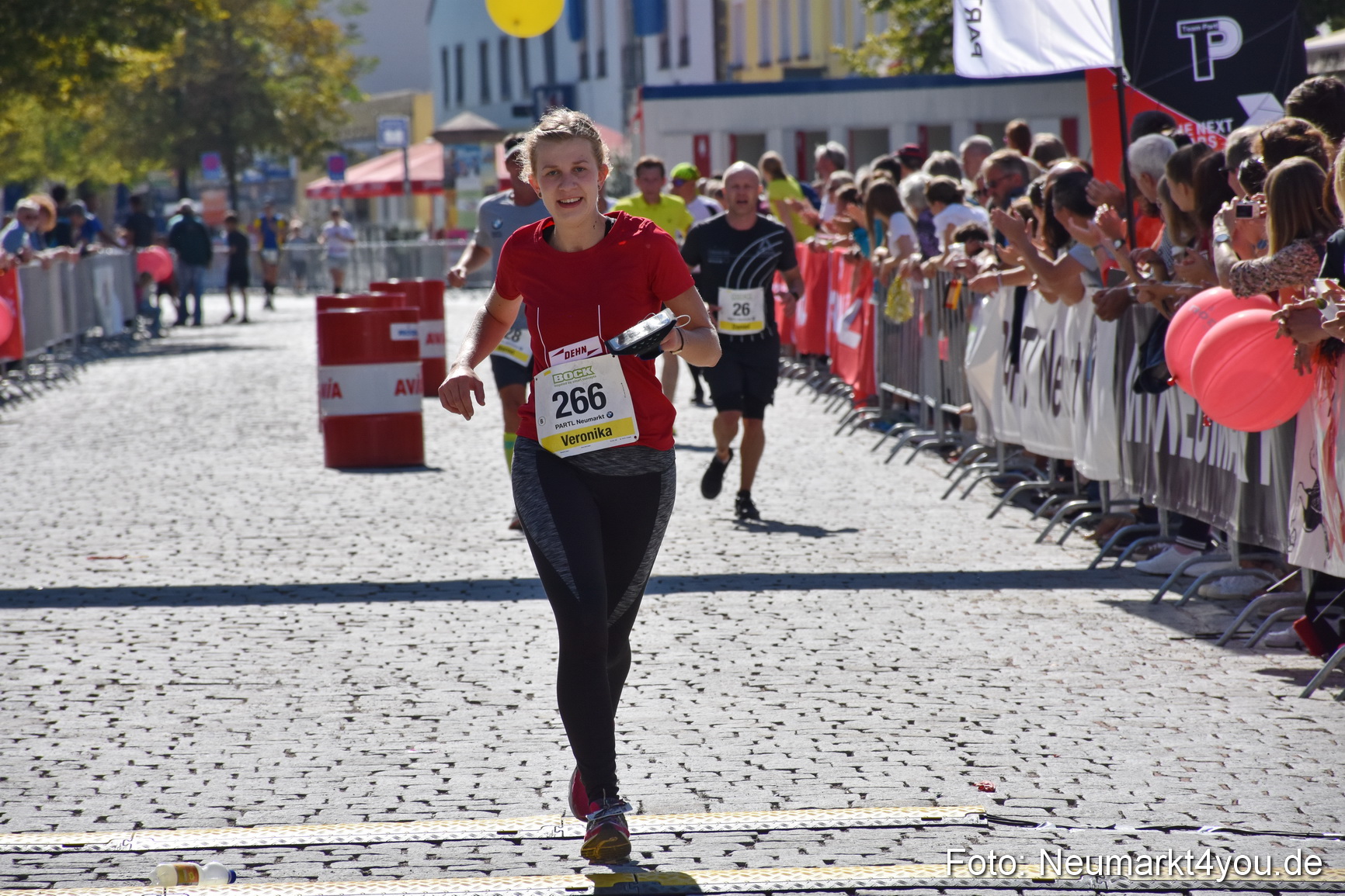 Zieleinlauf Stadtlauf Neumarkt 2018 0929