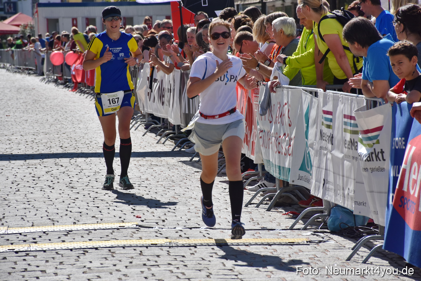 Zieleinlauf Stadtlauf Neumarkt 2018 0936