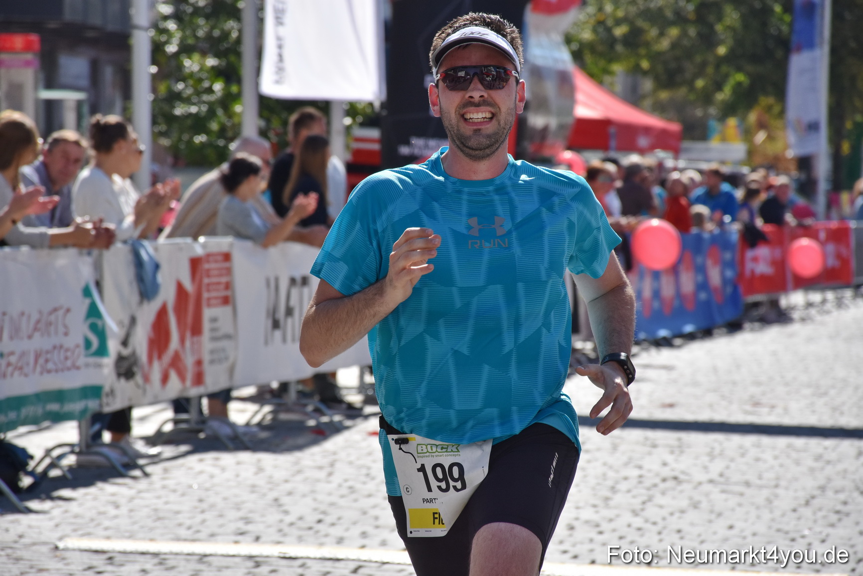 Zieleinlauf Stadtlauf Neumarkt 2018 0942