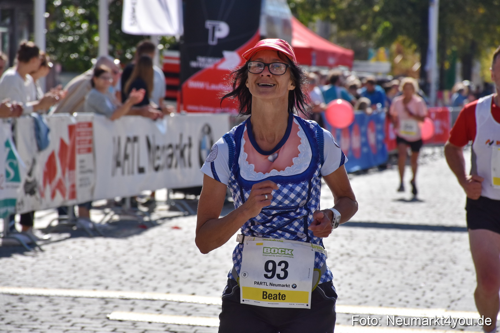 Zieleinlauf Stadtlauf Neumarkt 2018 0944