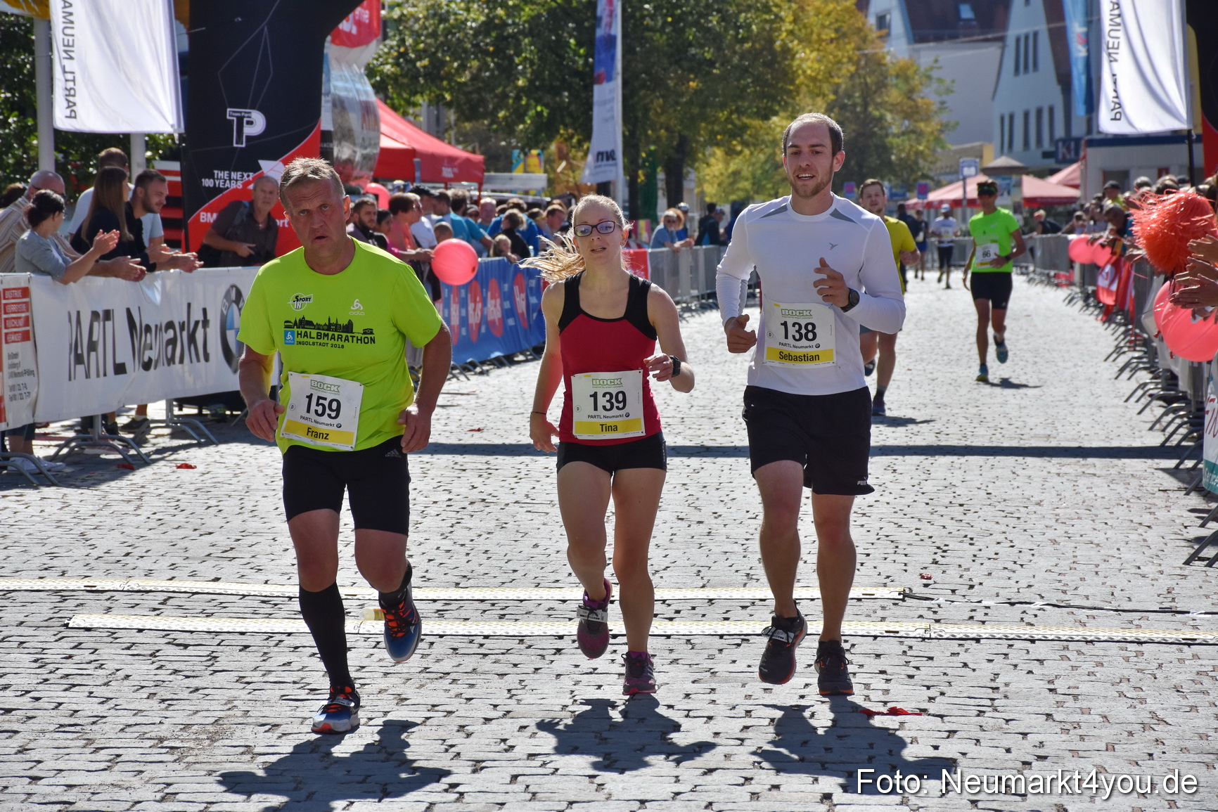 Zieleinlauf Stadtlauf Neumarkt 2018 0946