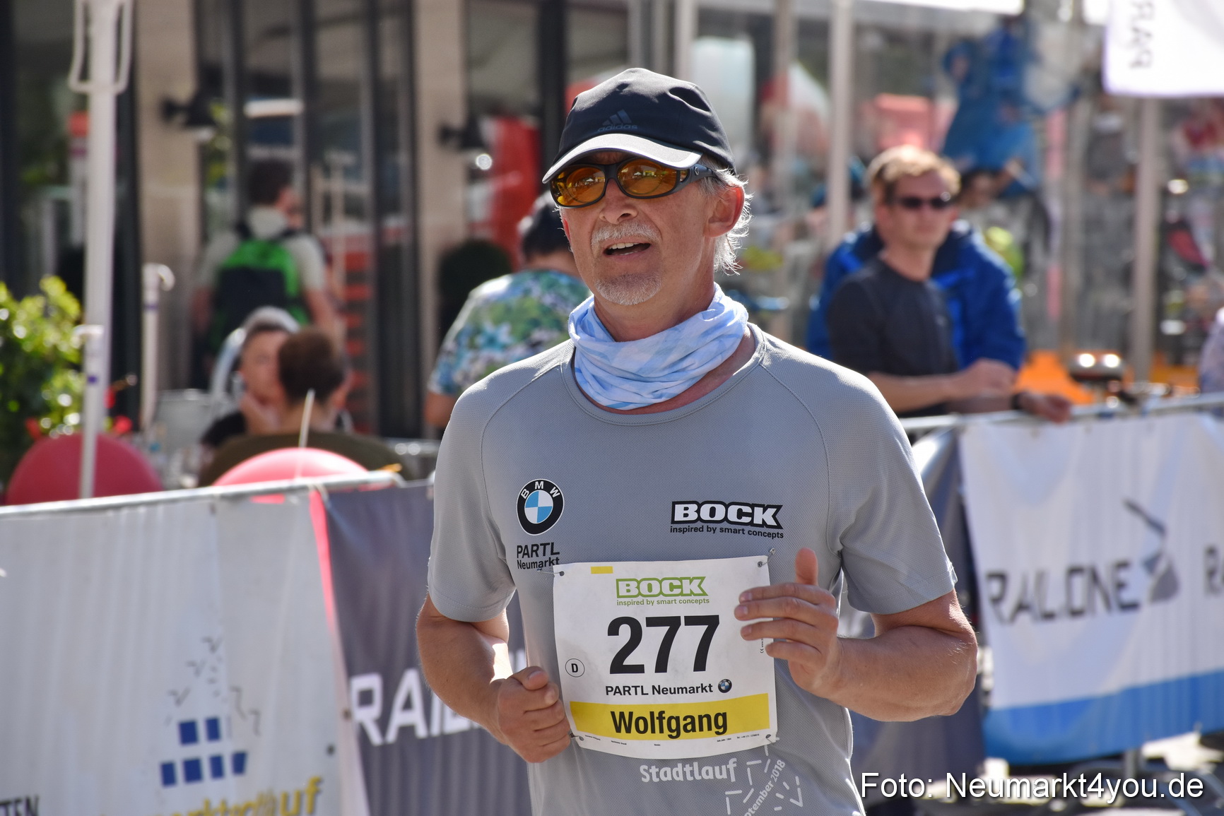 Zieleinlauf Stadtlauf Neumarkt 2018 0959