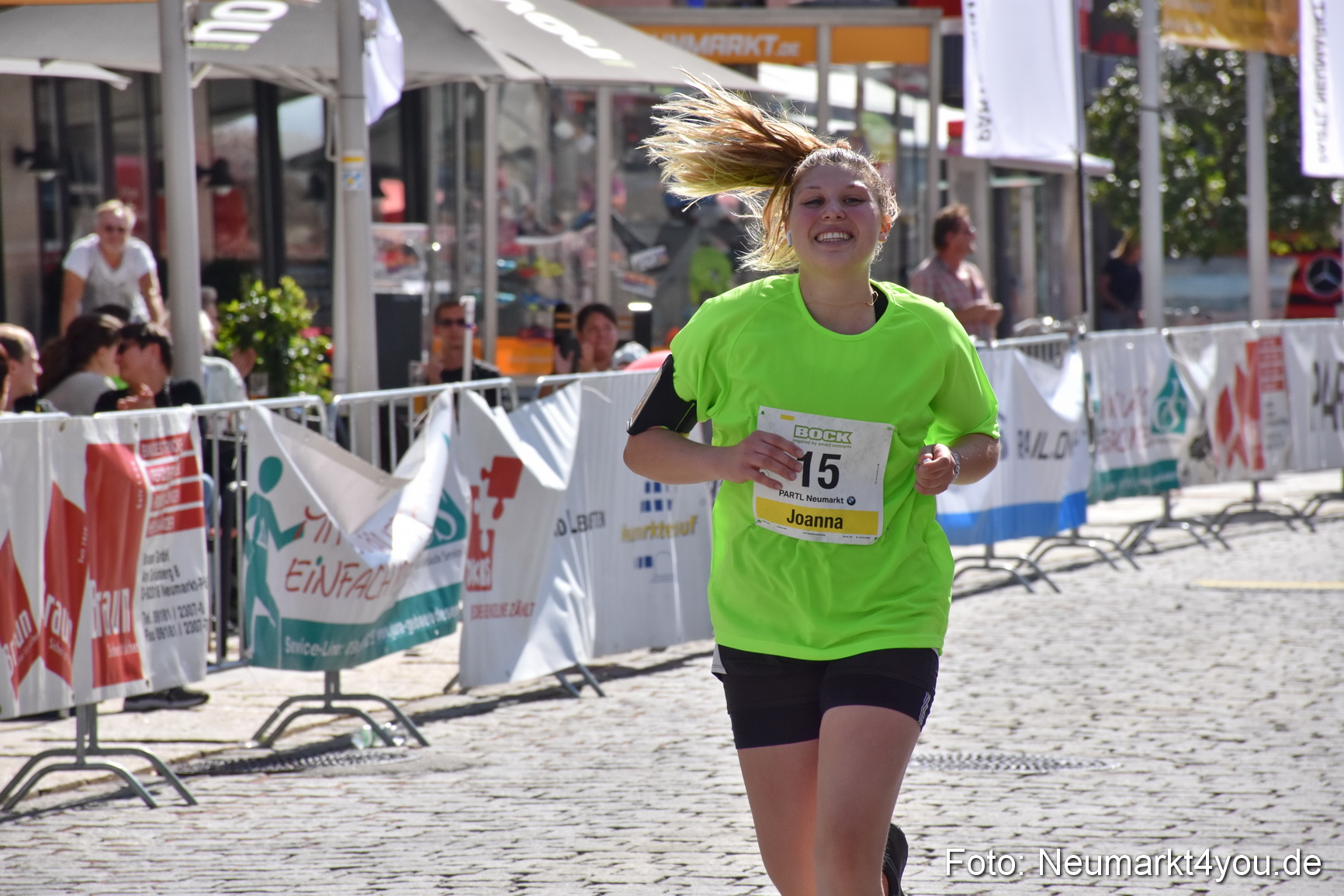Zieleinlauf Stadtlauf Neumarkt 2018 0962