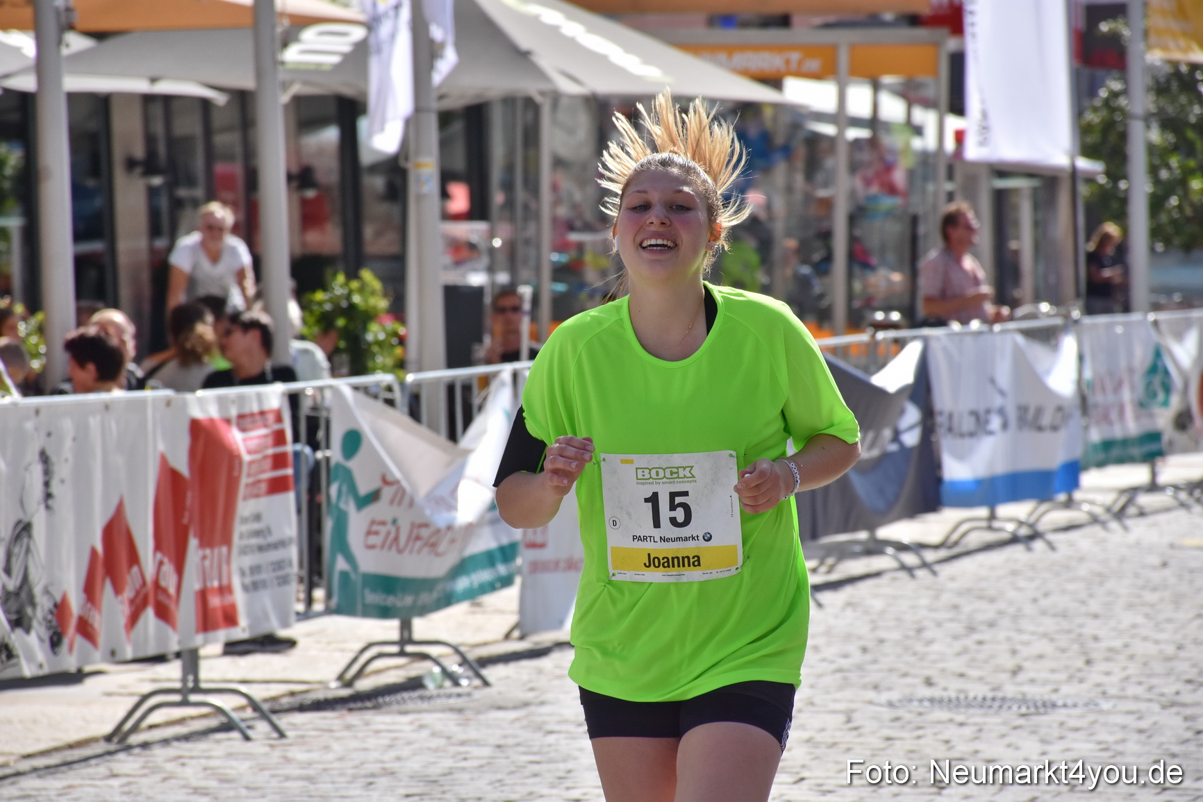 Zieleinlauf Stadtlauf Neumarkt 2018 0963