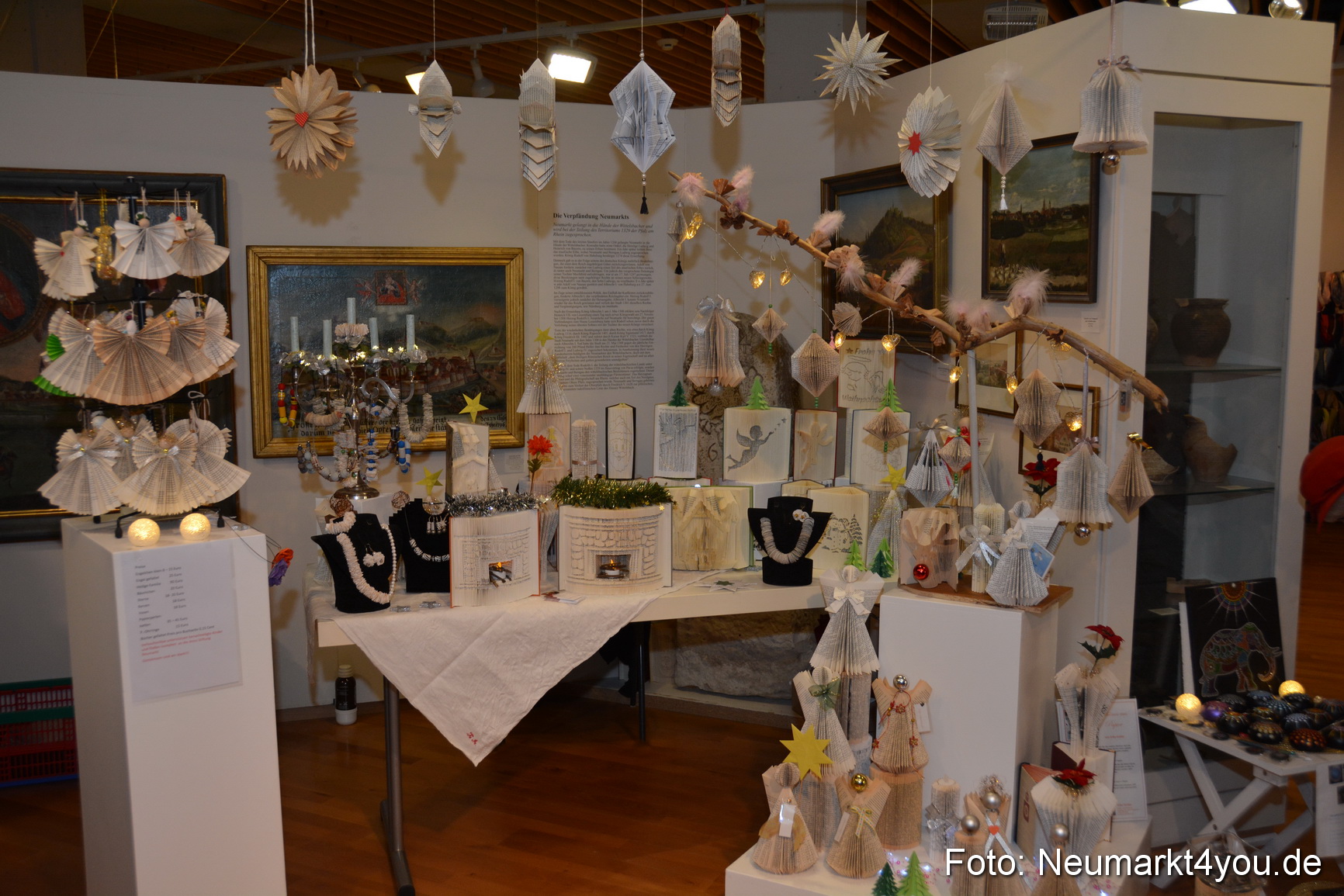 Handgemacht Adventsmarkt im Stadtmuseum 081218 0002