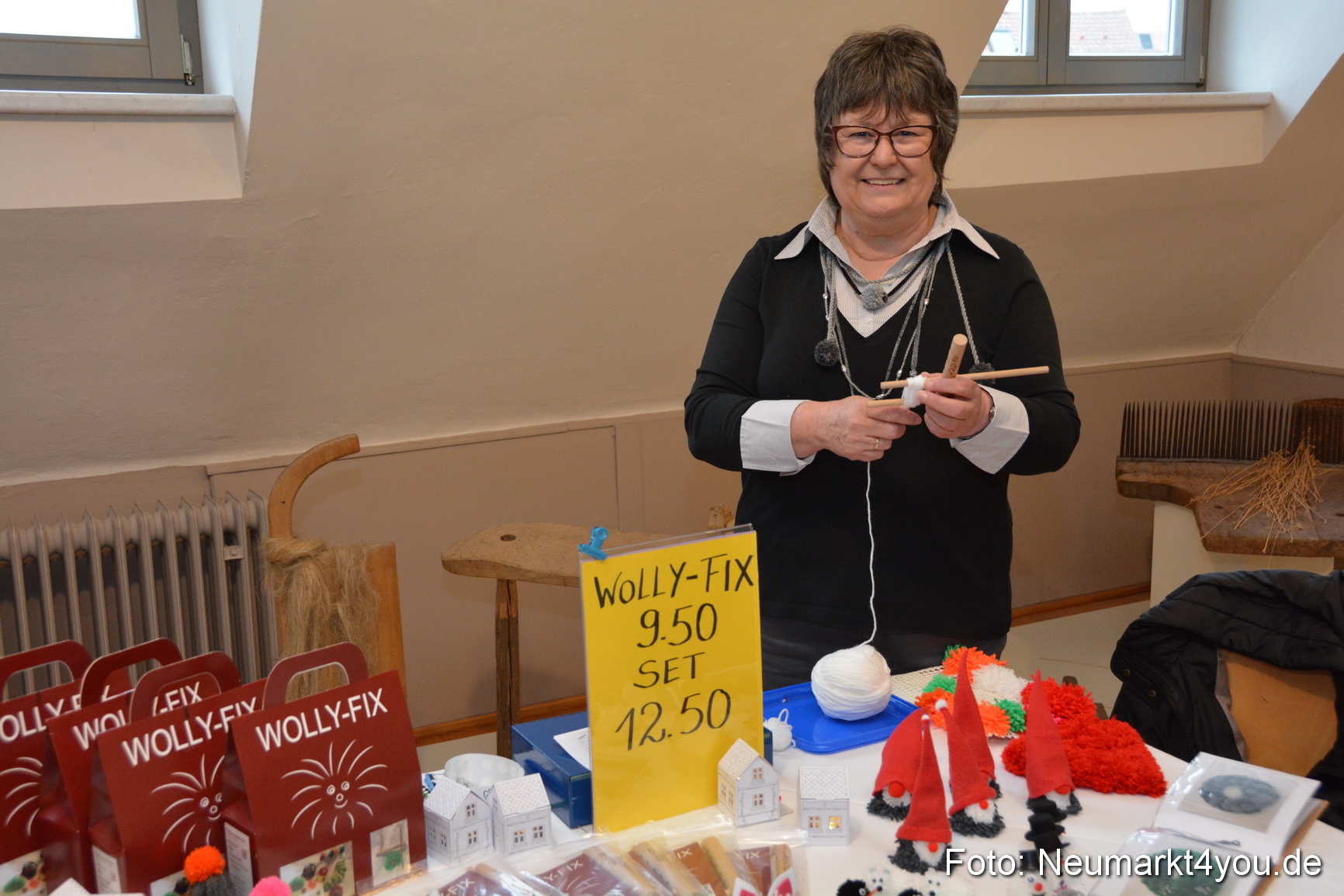 Handgemacht Adventsmarkt im Stadtmuseum 081218 0051