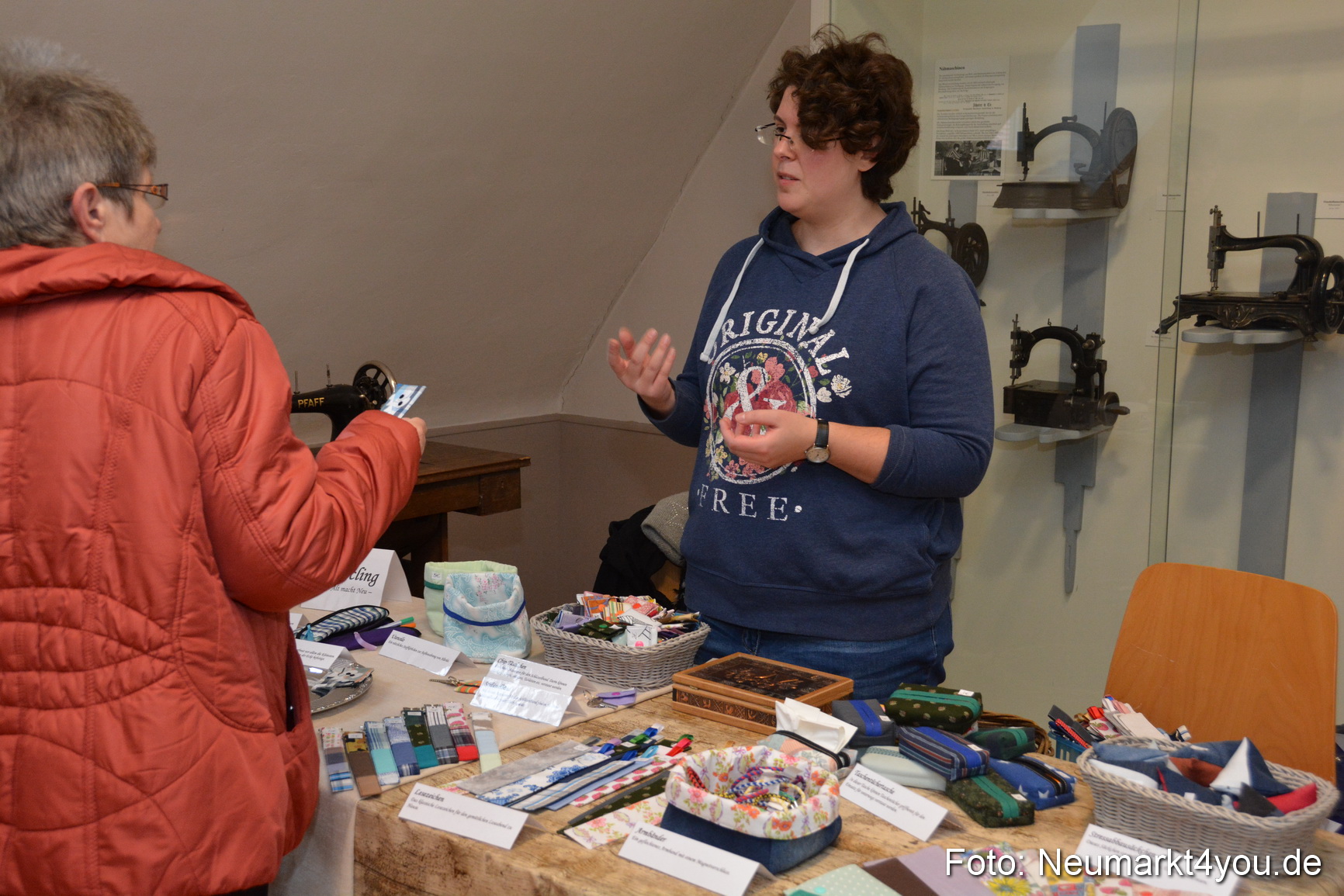 Handgemacht Adventsmarkt im Stadtmuseum 081218 0053