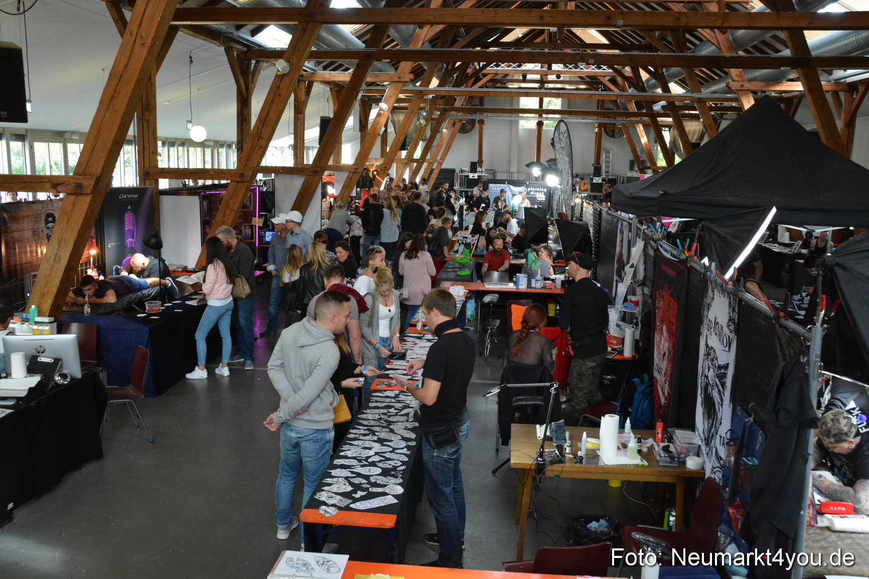 Tattoo und Piercing Expo Neumarkt 220918 0048