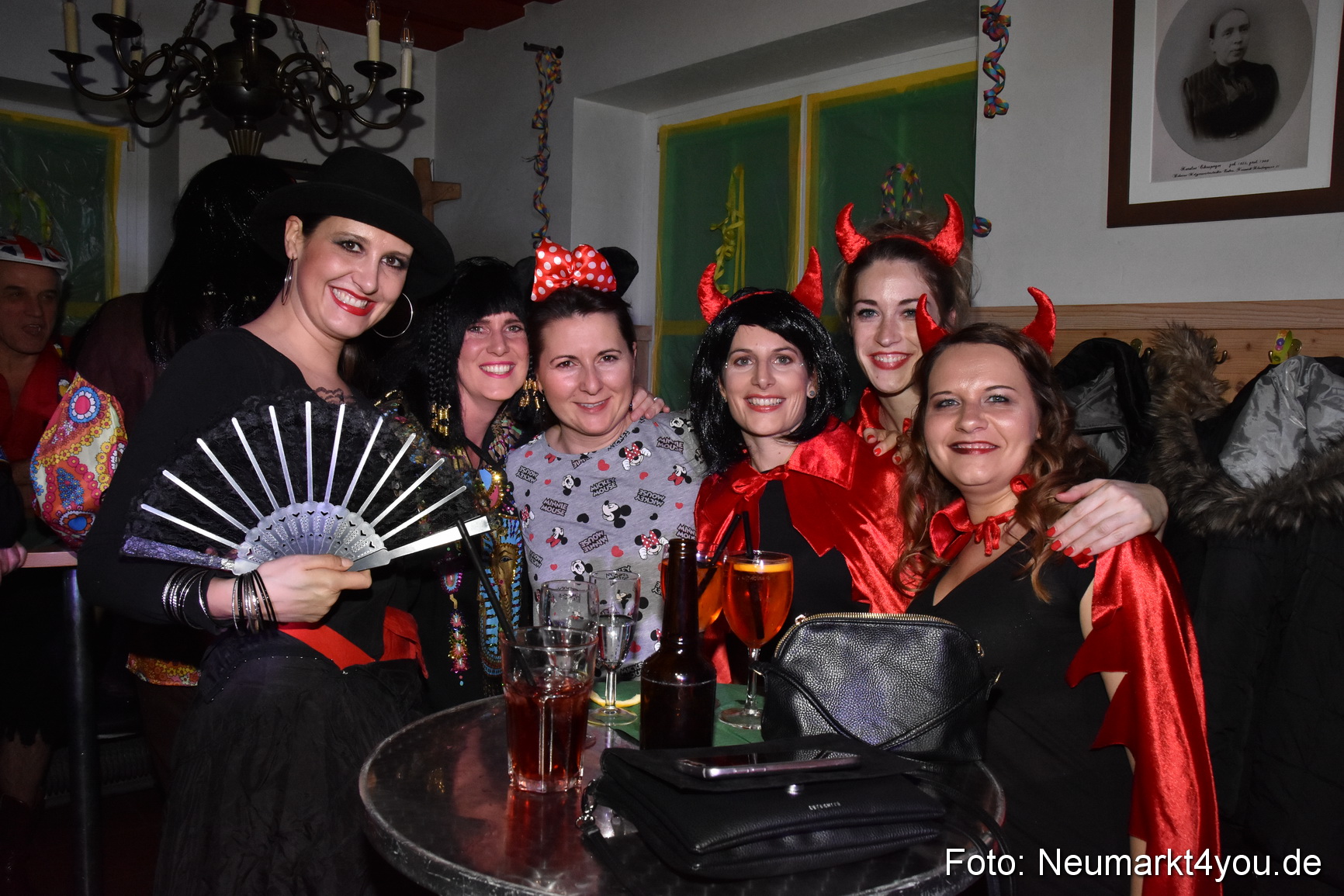 Weiberfasching In Neumarkt 2018